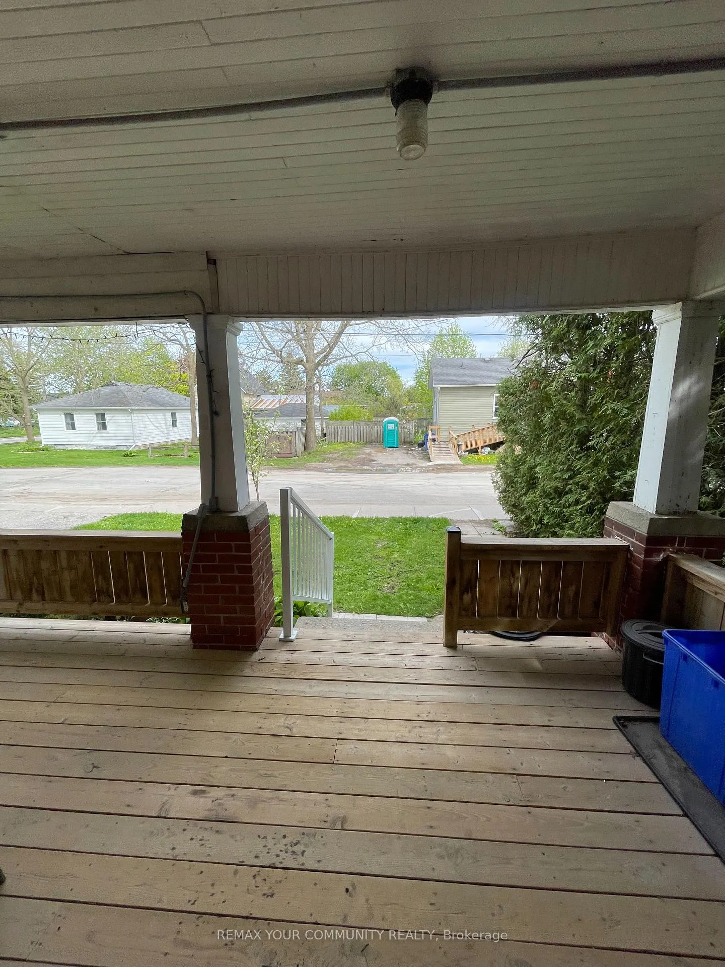 Photo 4 of Unit 2, 50 Middle Street, Georgina, Sutton & Jackson's Point — HOMEH