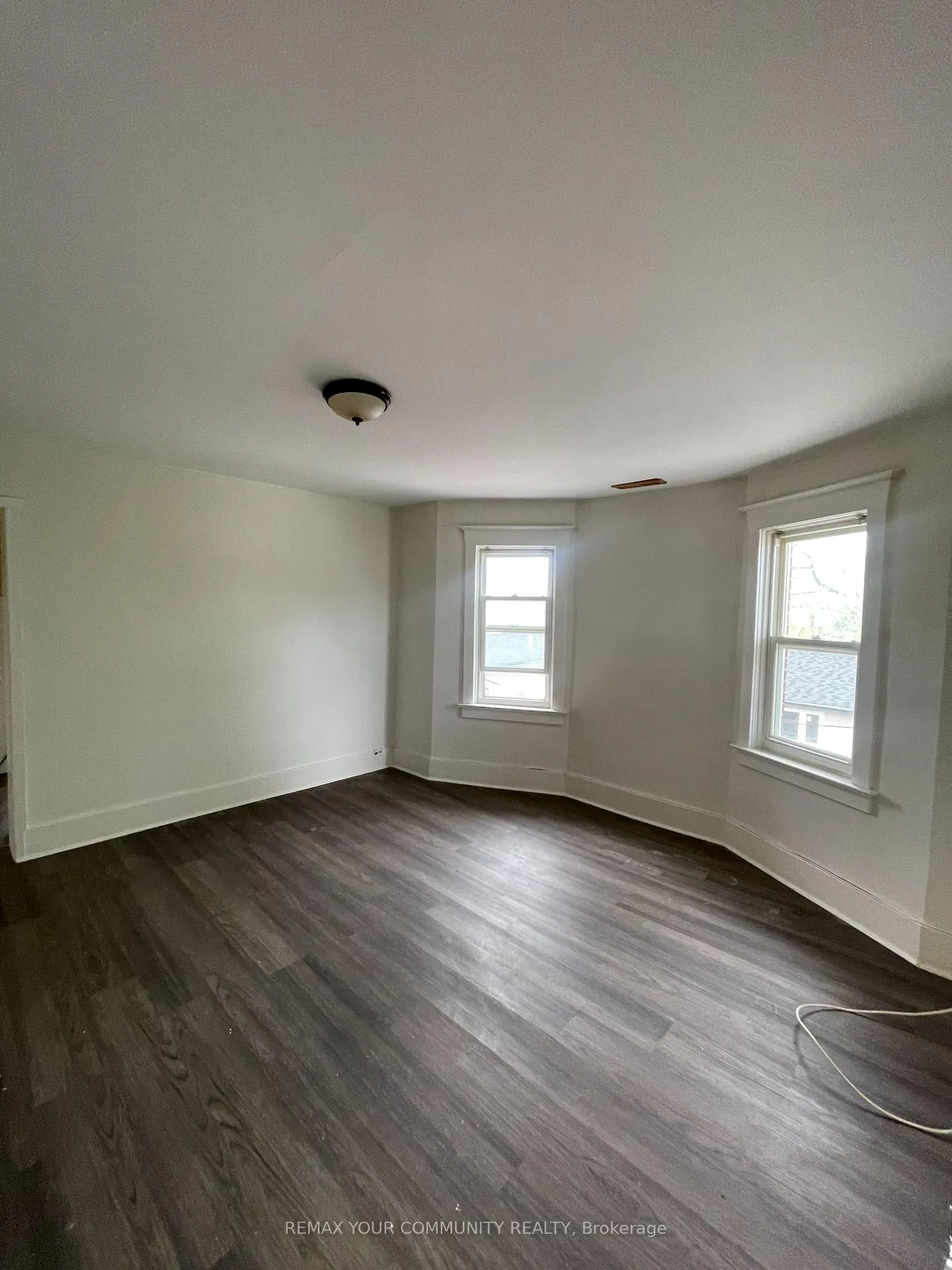 Photo 8 of Unit 2, 50 Middle Street, Georgina, Sutton & Jackson's Point — HOMEH