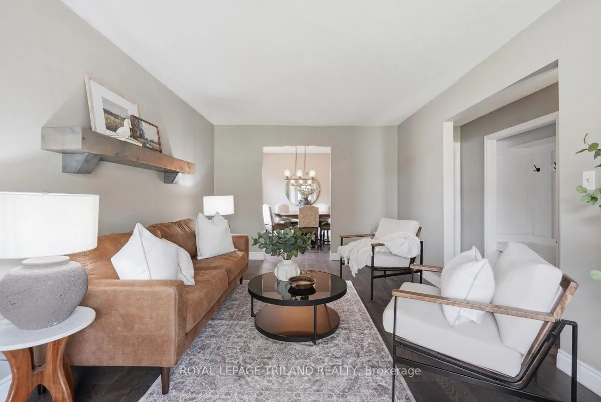 Photo 9 of 1098 Lawson Road, London, North I — HOMEH