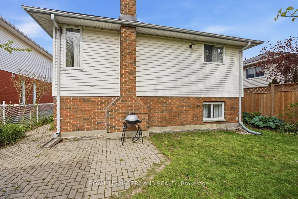 Photo 34 of 1098 Lawson Road, London, North I — HOMEH