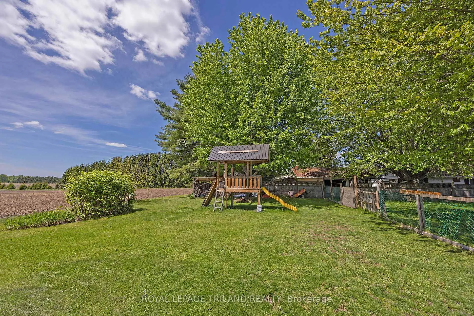 Photo 36 of 45471 Sparta Line, Central Elgin, Rural Central Elgin — HOMEH
