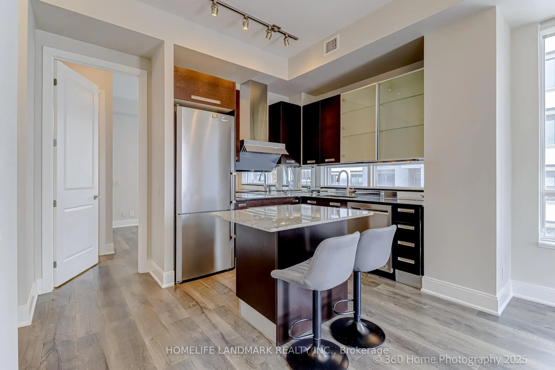 Photo 9 of Unit 2801, 21 Balmuto Street, Toronto, Bay Street Corridor — HOMEH