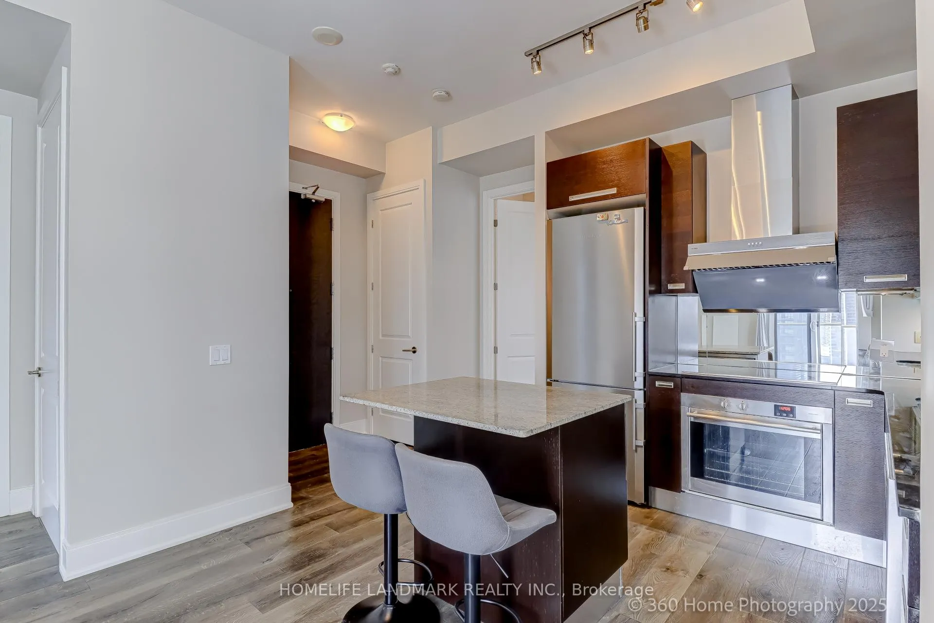 Photo 10 of Unit 2801, 21 Balmuto Street, Toronto, Bay Street Corridor — HOMEH