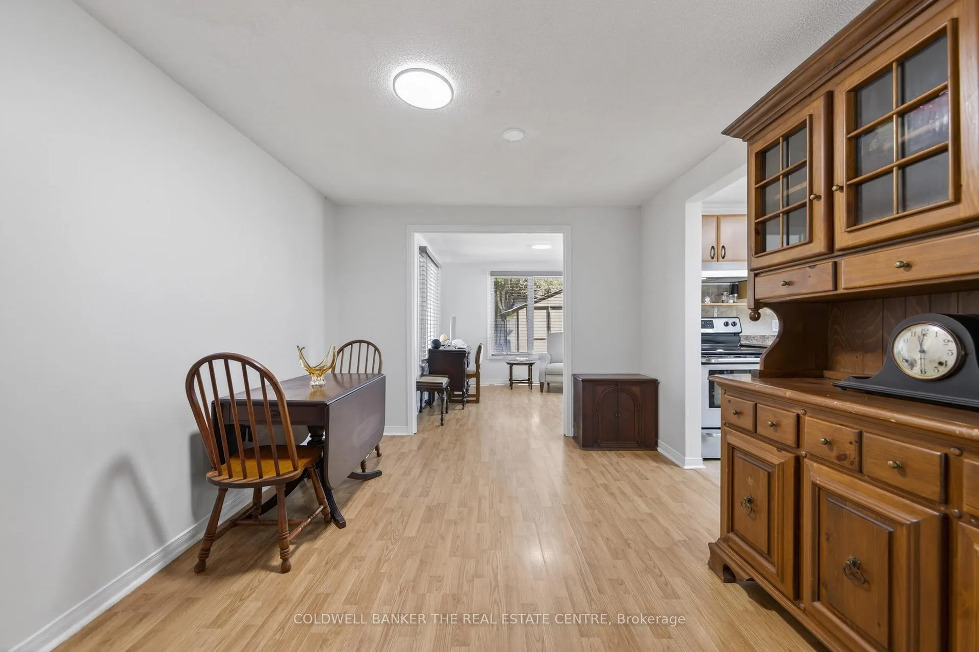 Photo 10 of 24 Briar Wood Place, Innisfil, Cookstown — HOMEH
