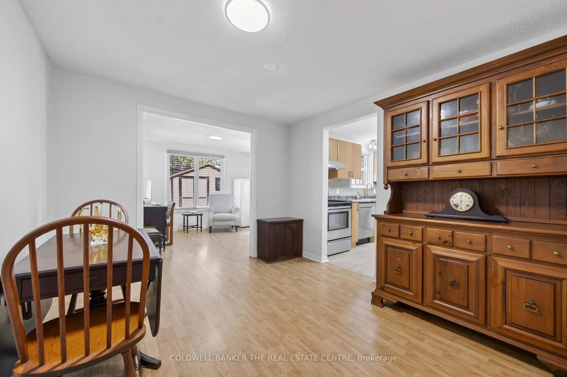 Photo 12 of 24 Briar Wood Place, Innisfil, Cookstown — HOMEH