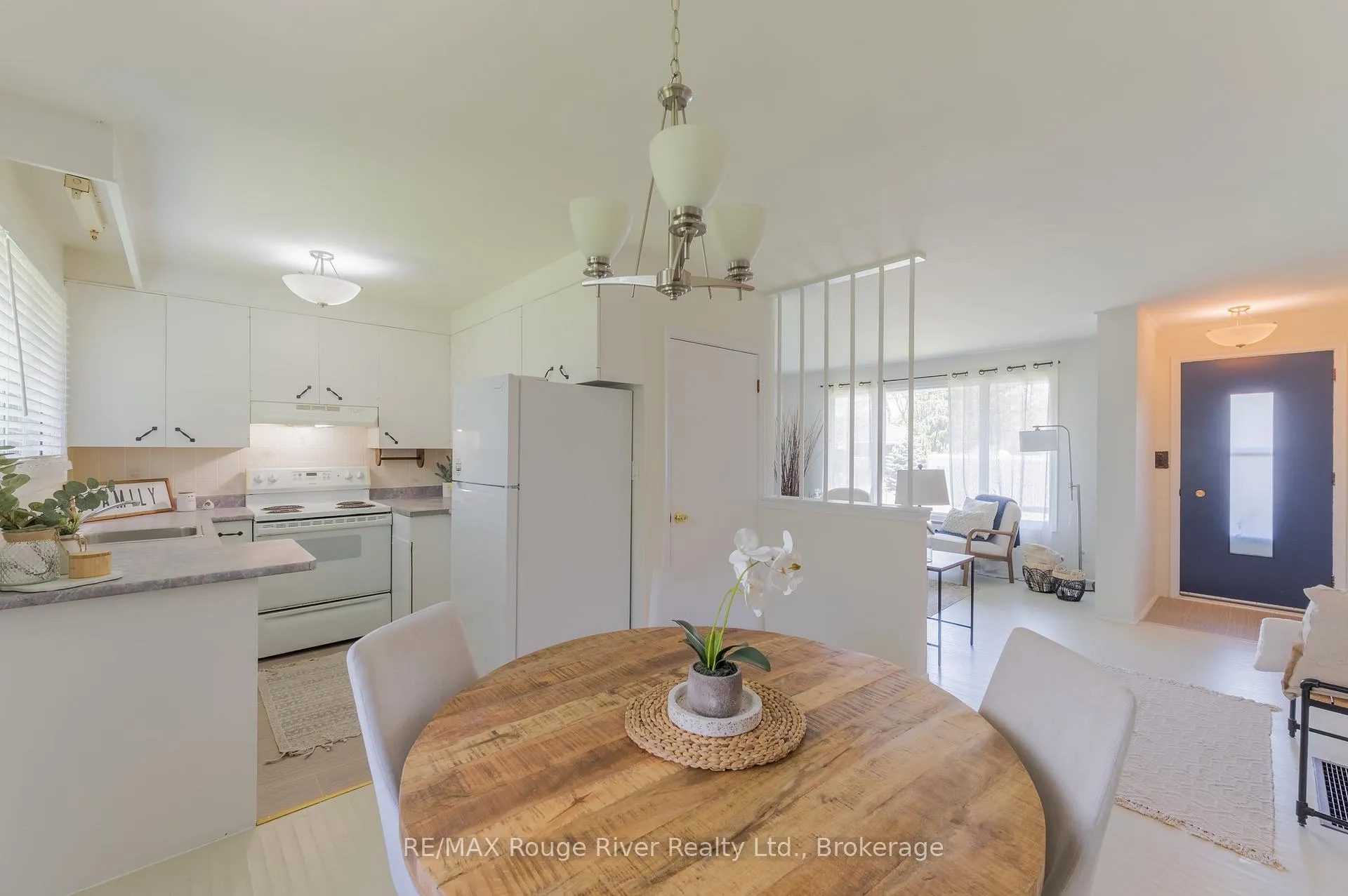 Photo 12 of 431 Major Street, Cobourg — HOMEH