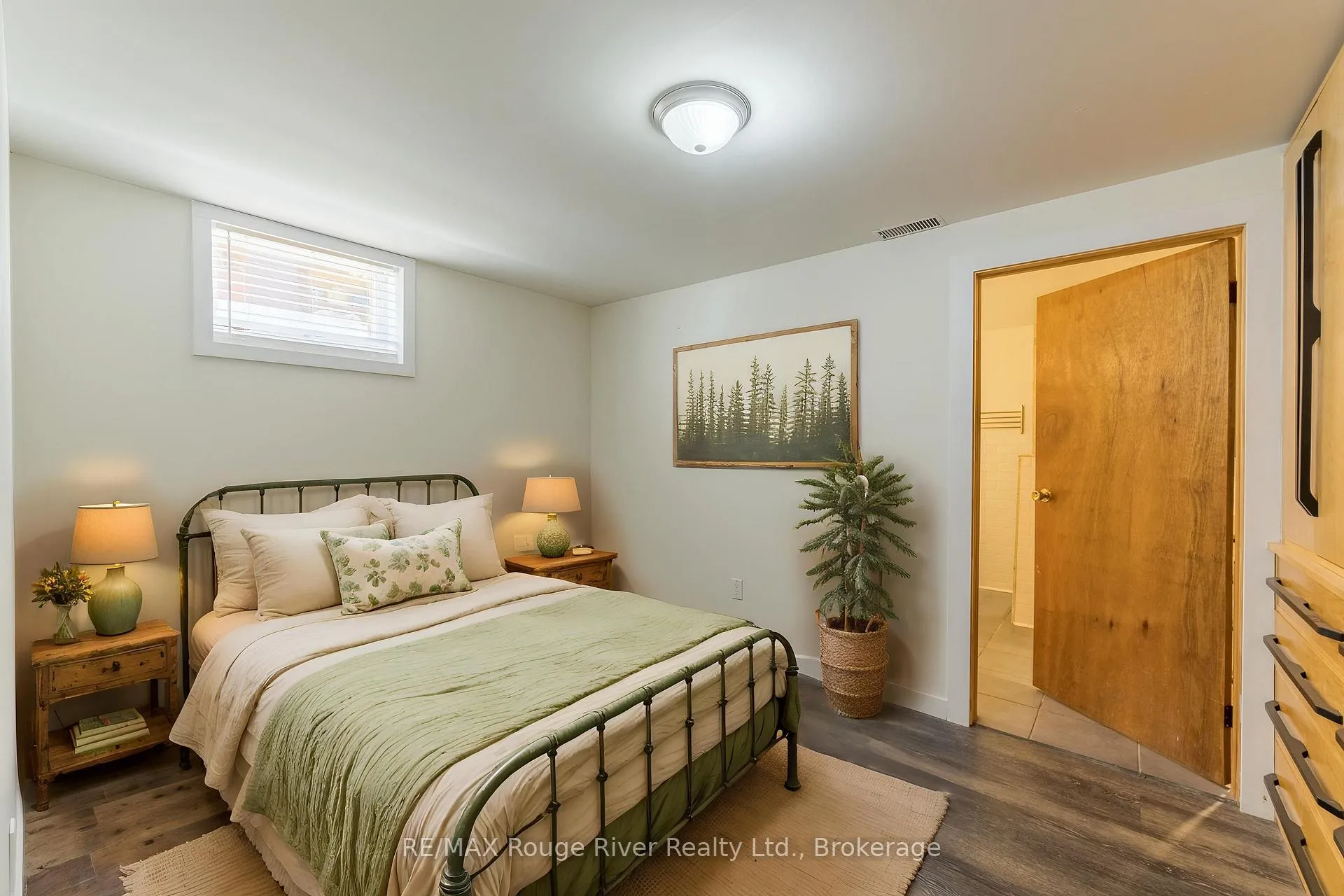 Photo 32 of 431 Major Street, Cobourg — HOMEH