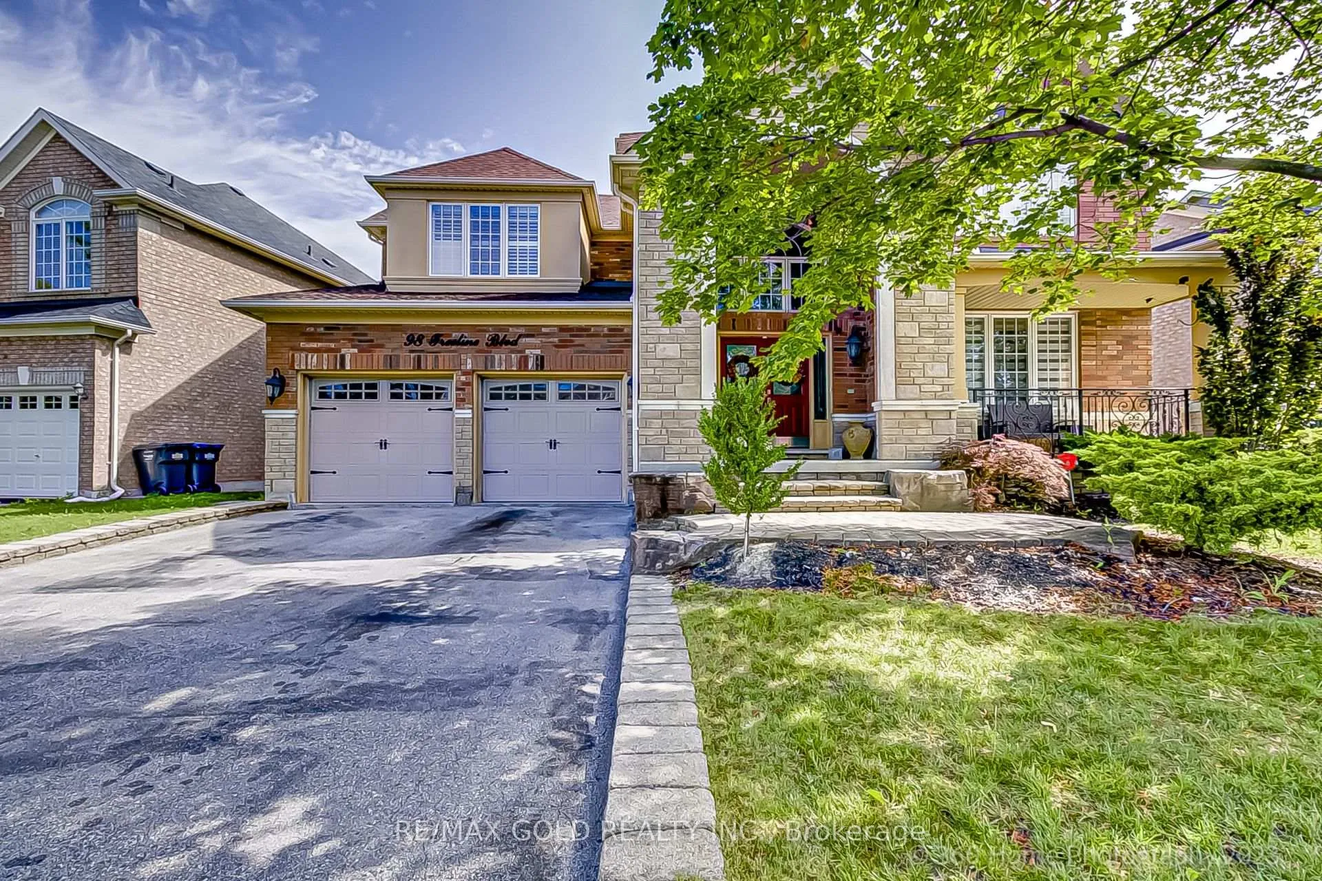 Photo 1 of 98 Treeline Boulevard, Brampton, Vales of Castlemore — HOMEH