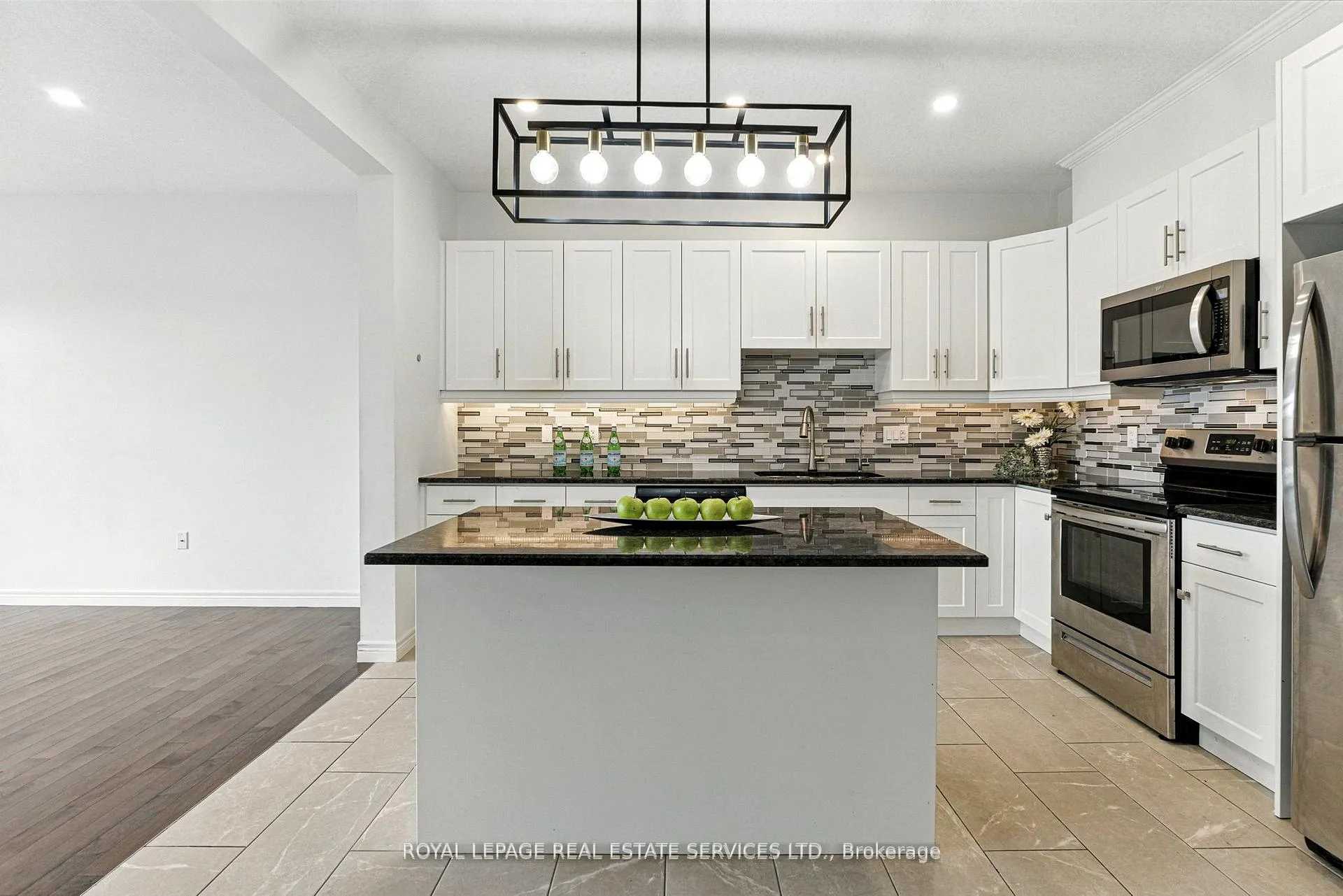 Photo 7 of Unit 8, 22 Marshall Drive, Guelph, Grange Road — HOMEH