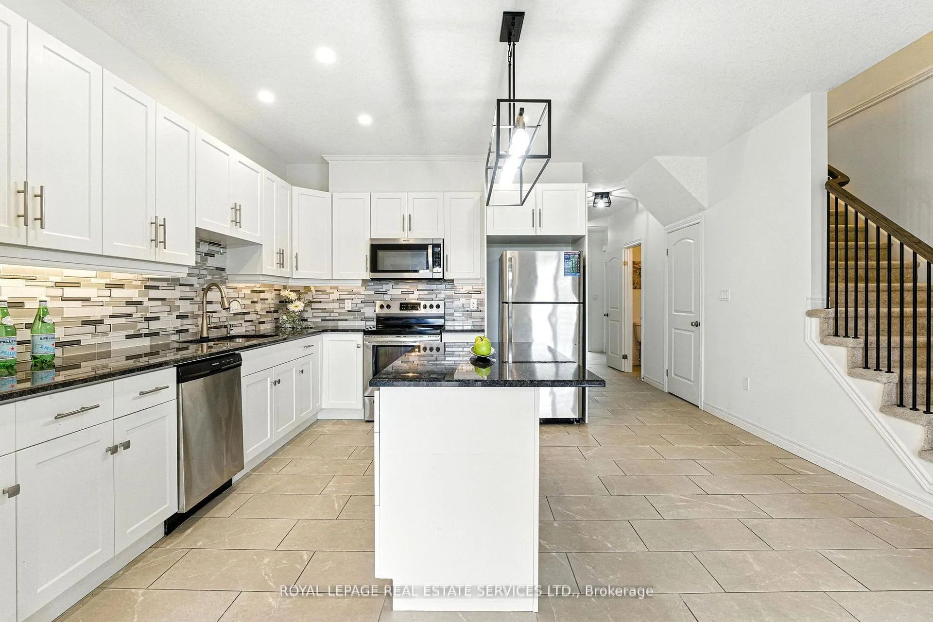 Photo 8 of Unit 8, 22 Marshall Drive, Guelph, Grange Road — HOMEH