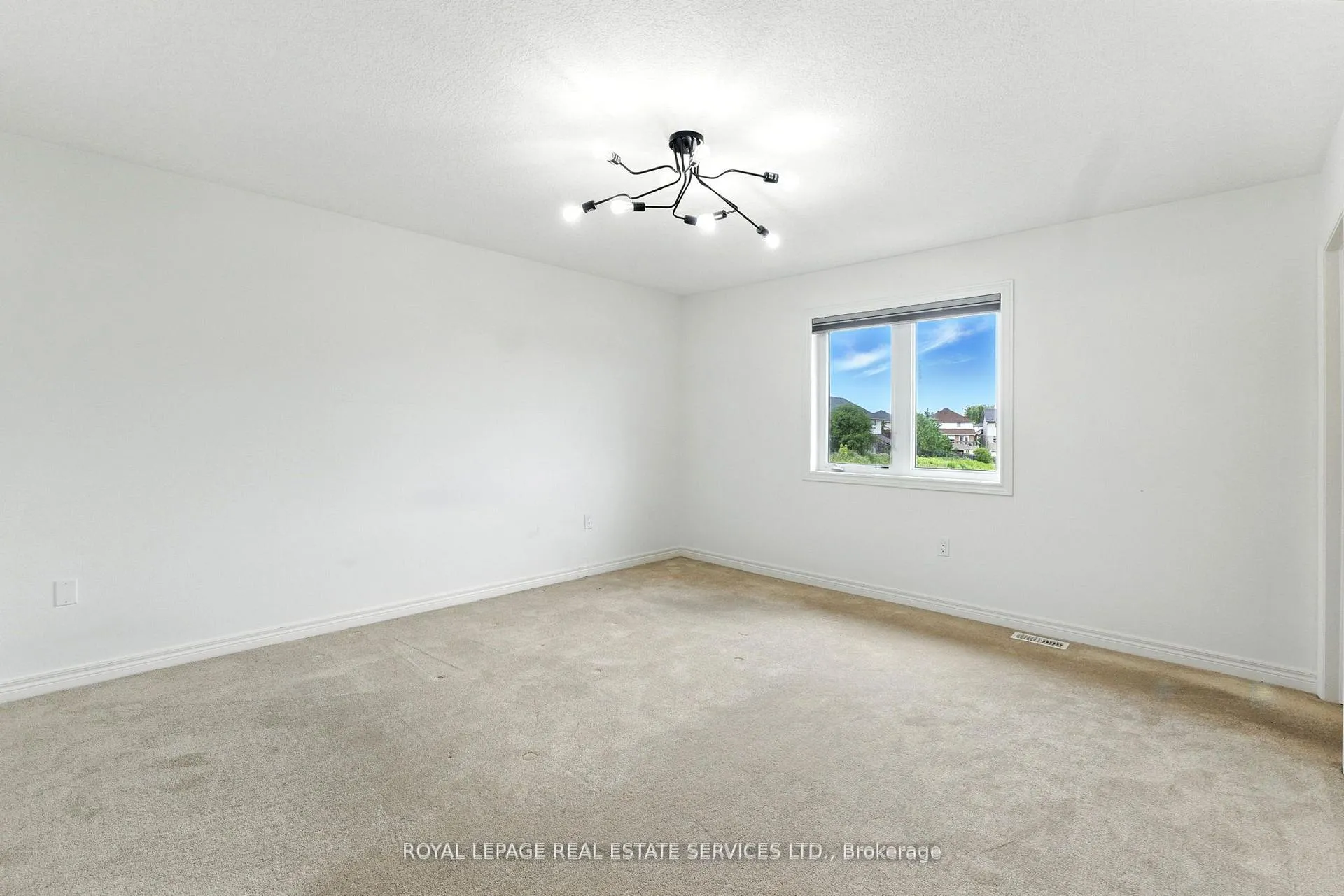 Photo 24 of Unit 8, 22 Marshall Drive, Guelph, Grange Road — HOMEH