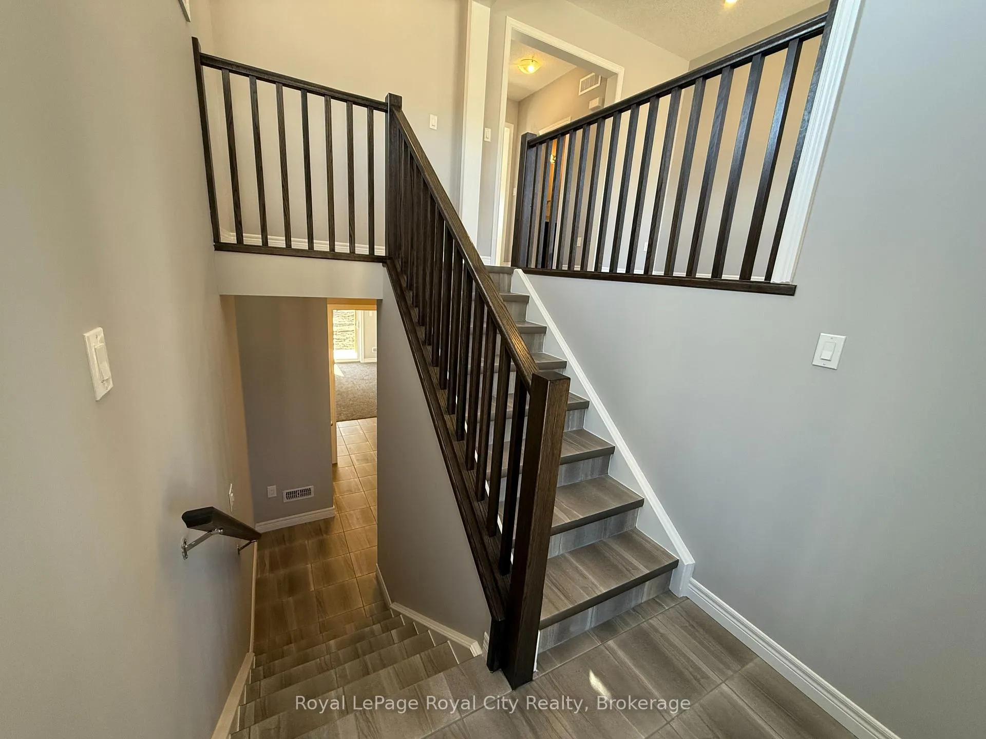 Photo 3 of 67 Arabella Drive, Guelph, Kortright East — HOMEH