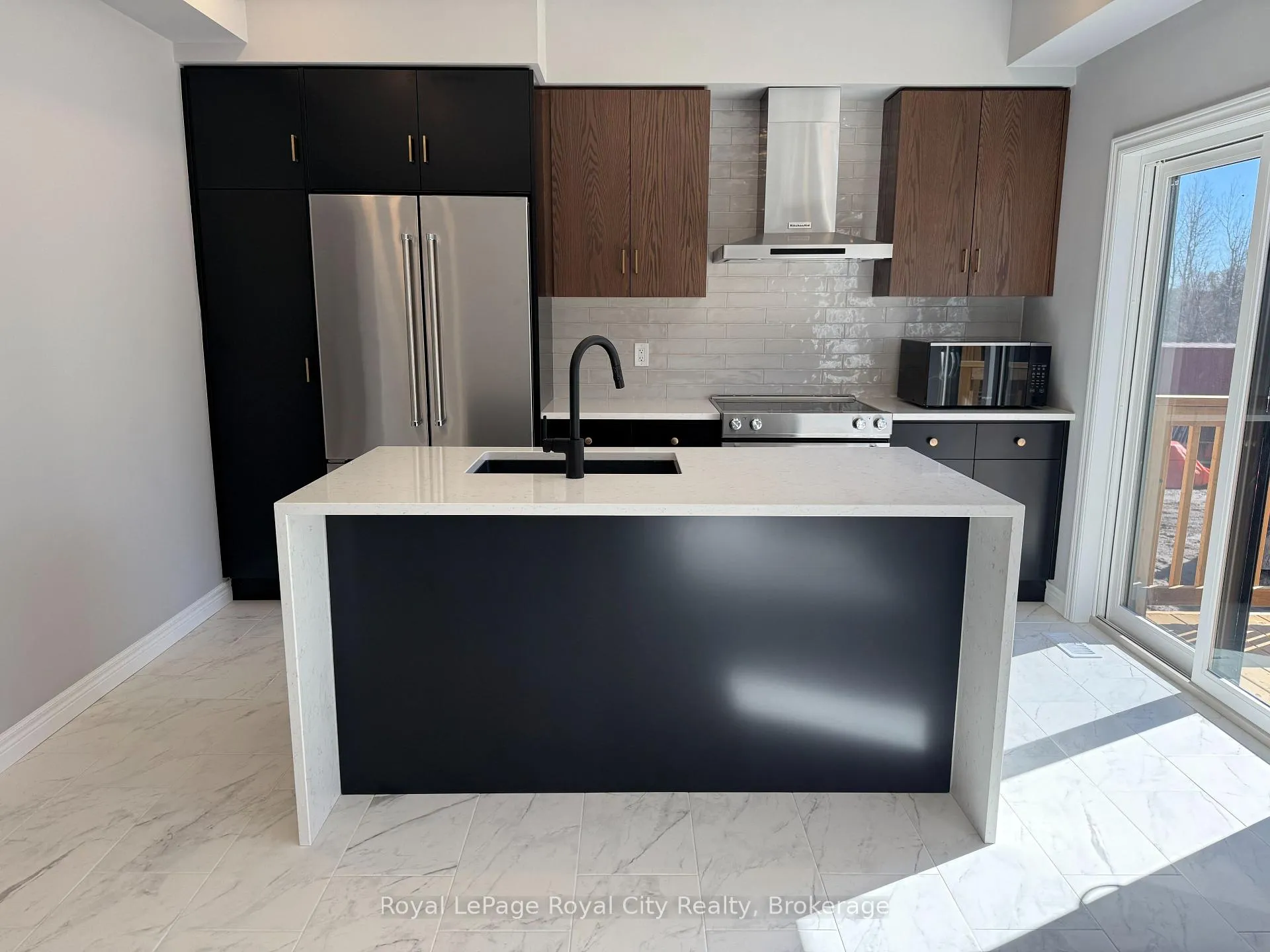 Photo 9 of 67 Arabella Drive, Guelph, Kortright East — HOMEH