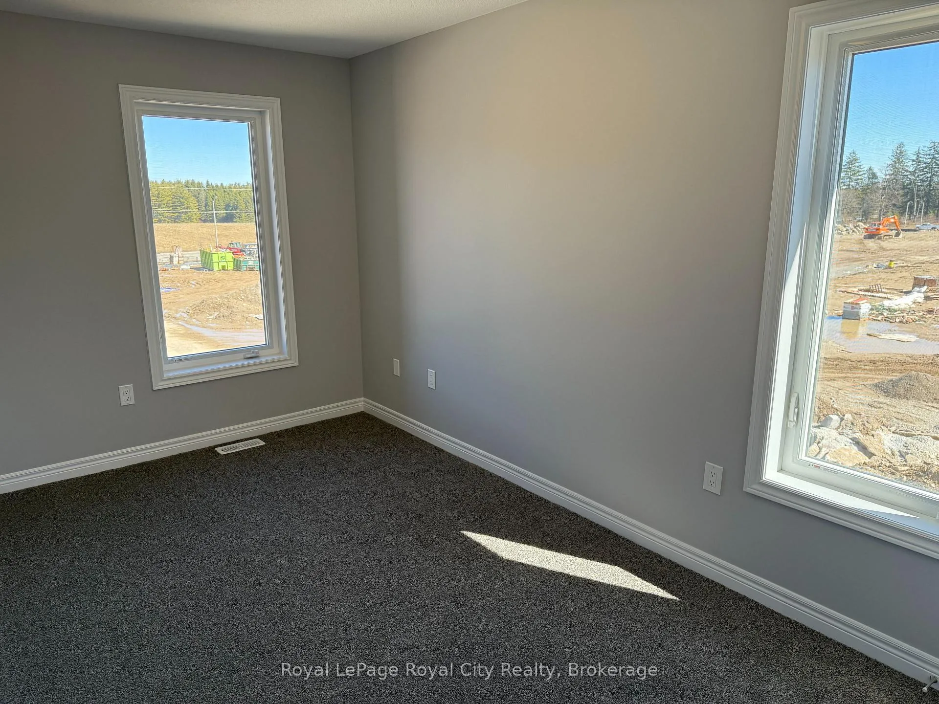 Photo 20 of 67 Arabella Drive, Guelph, Kortright East — HOMEH