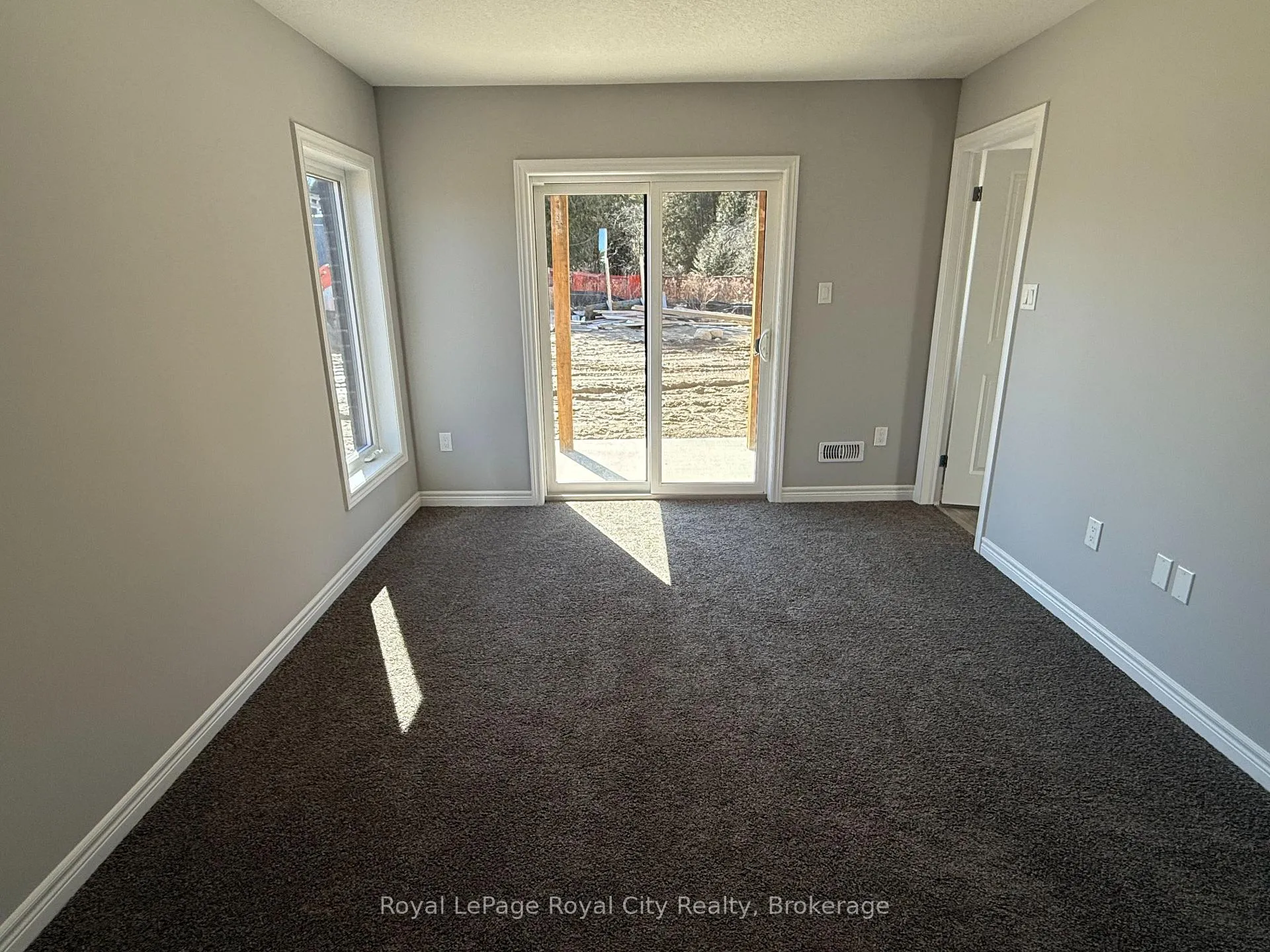Photo 28 of 67 Arabella Drive, Guelph, Kortright East — HOMEH
