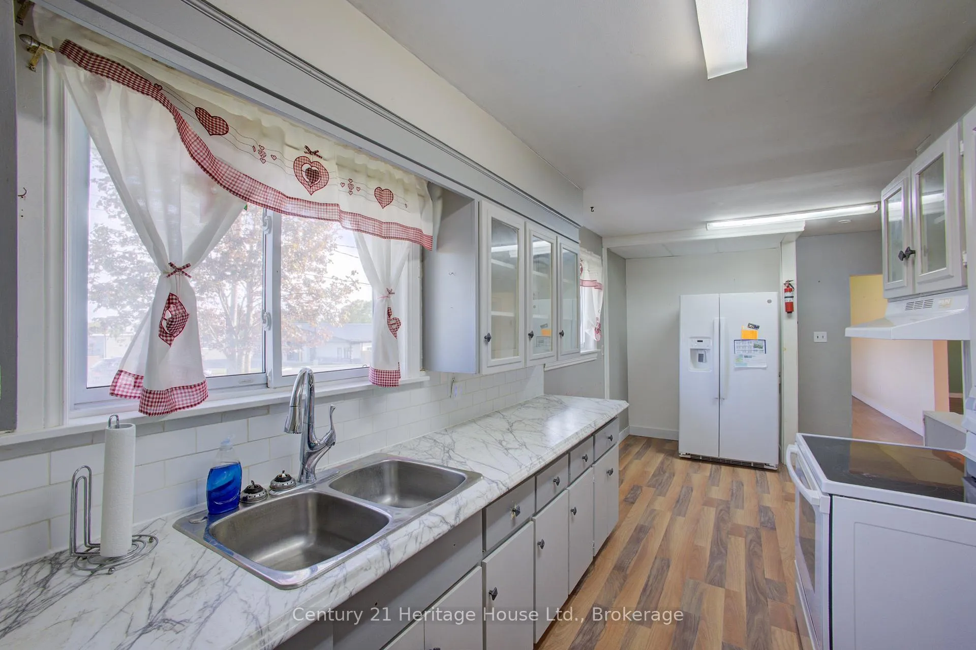 Photo 17 of 462 Durham Road W, West Grey — HOMEH