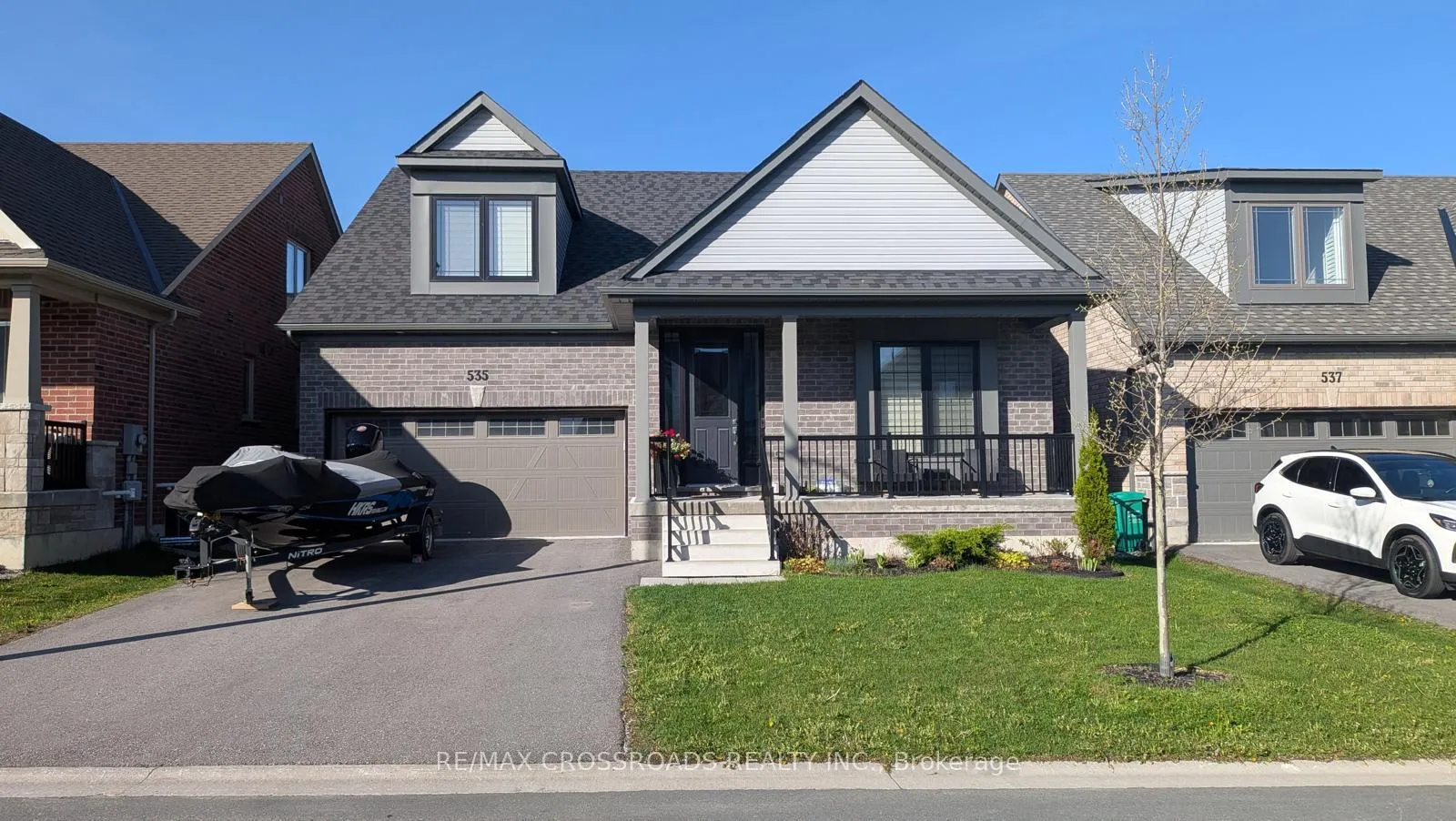 Photo 1 of 535 Macintosh Grove, Peterborough, Northcrest Ward 5 — HOMEH