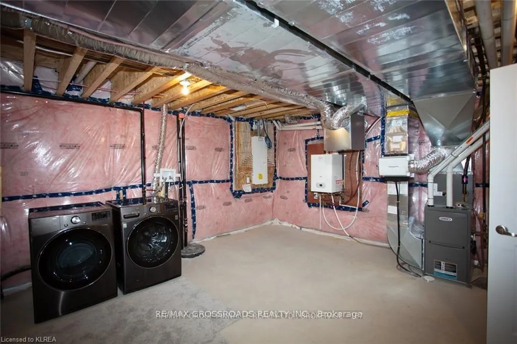 Photo 25 of 535 Macintosh Grove, Peterborough, Northcrest Ward 5 — HOMEH