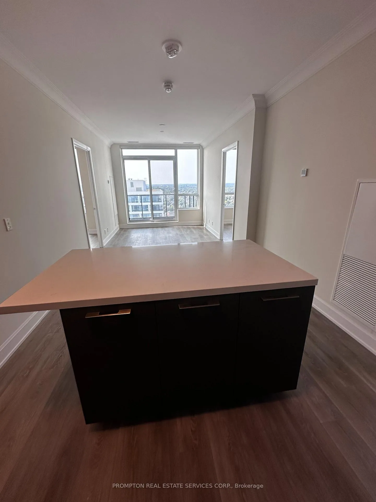 Photo 5 of Unit 2510, 8 Water Walk Drive, Markham, Unionville — HOMEH