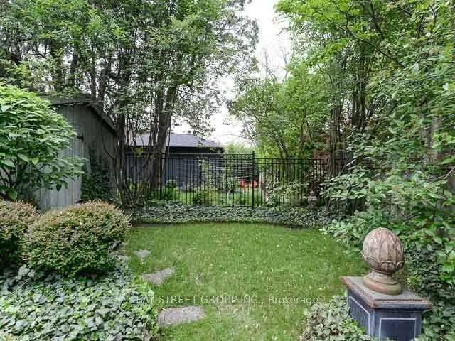 Photo 12 of 147 Wanless Avenue, Toronto, Lawrence Park North — HOMEH