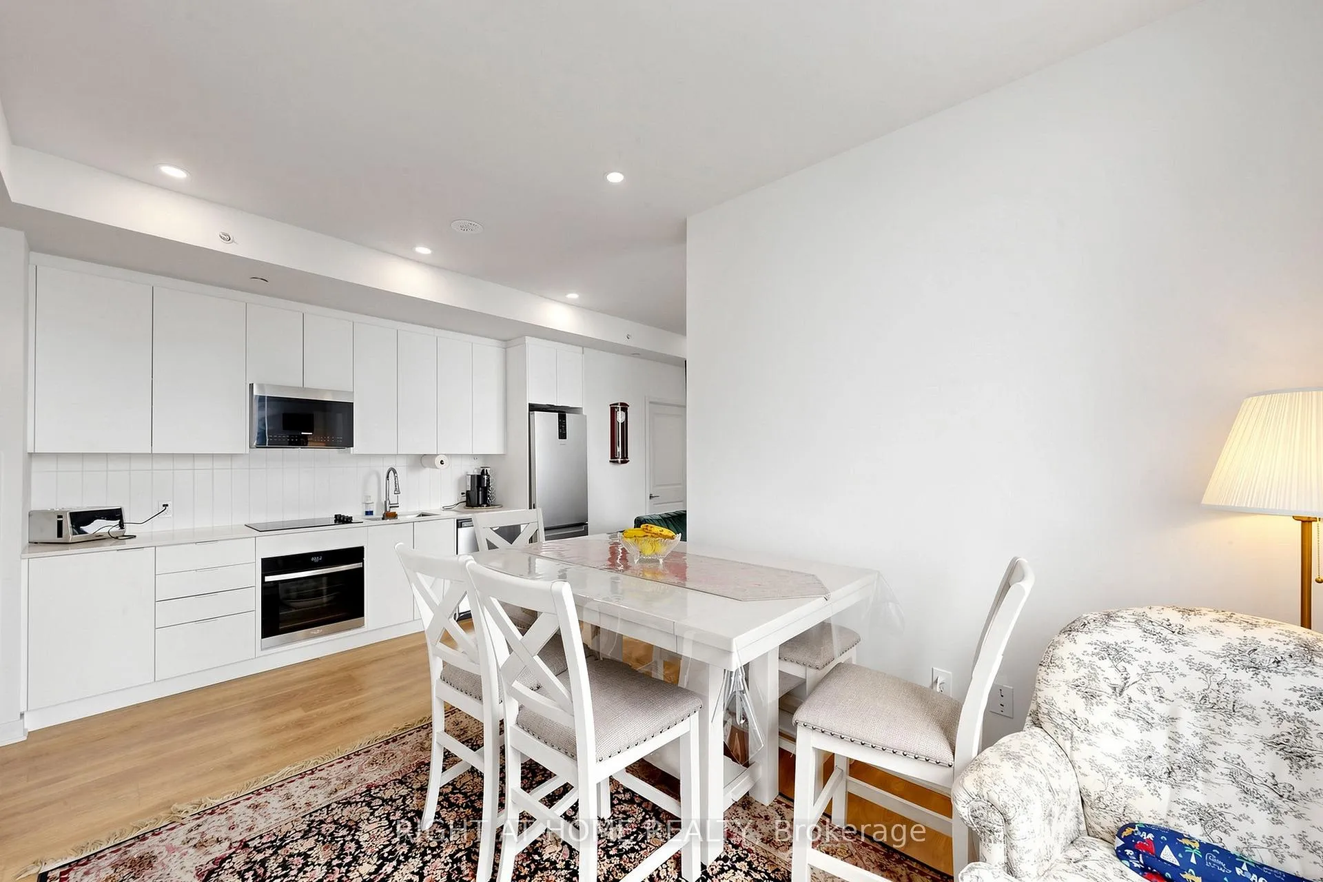 Photo 19 of Unit 3206, 2920 Highway 7 Road E, Vaughan, Concord — HOMEH
