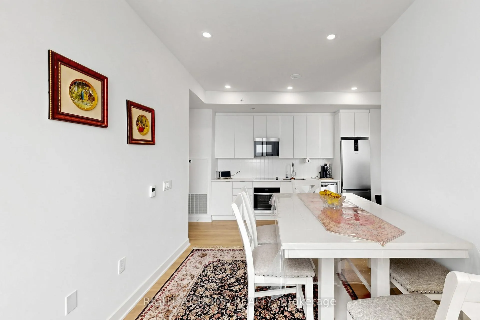 Photo 20 of Unit 3206, 2920 Highway 7 Road E, Vaughan, Concord — HOMEH