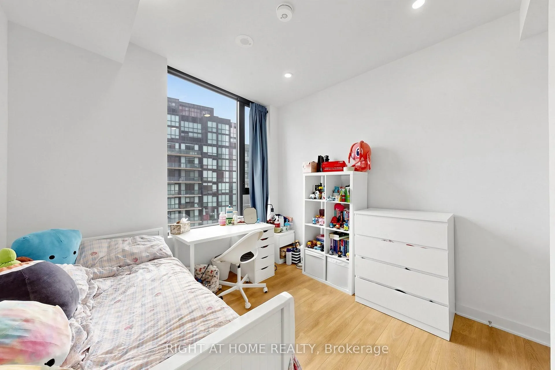 Photo 26 of Unit 3206, 2920 Highway 7 Road E, Vaughan, Concord — HOMEH