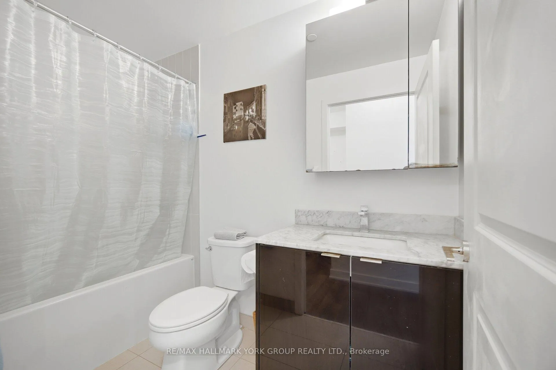 Photo 13 of Unit 623, 100 Eagle Rock Way, Vaughan, Rural Vaughan — HOMEH