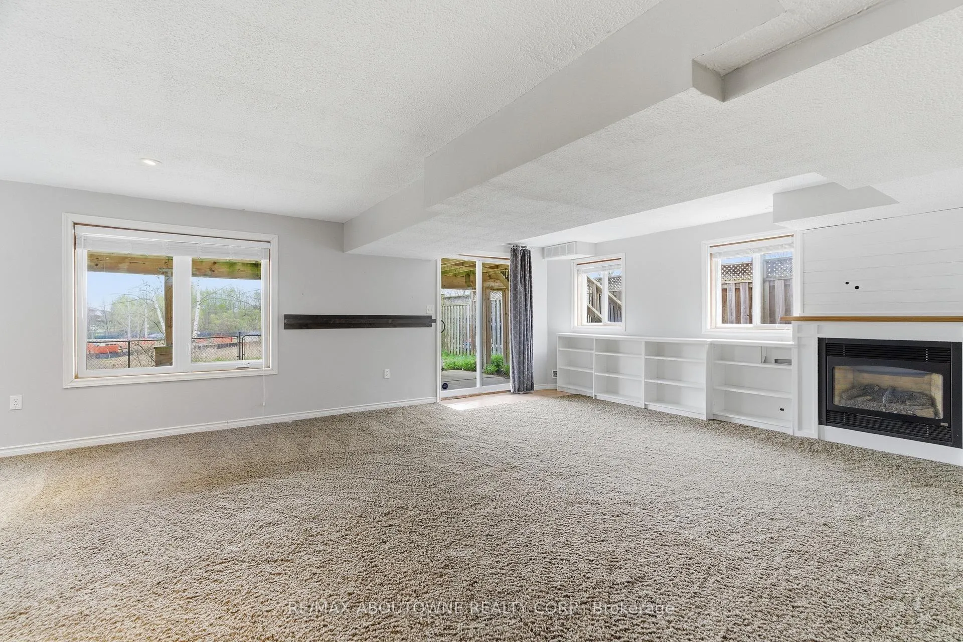 Photo 37 of 122 Severn Drive, Guelph, Grange Road — HOMEH