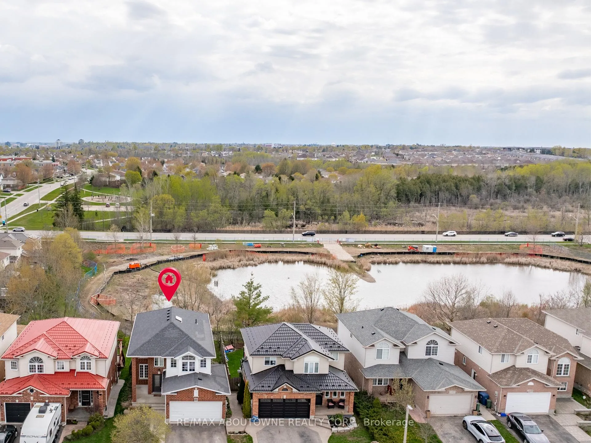 Photo 49 of 122 Severn Drive, Guelph, Grange Road — HOMEH