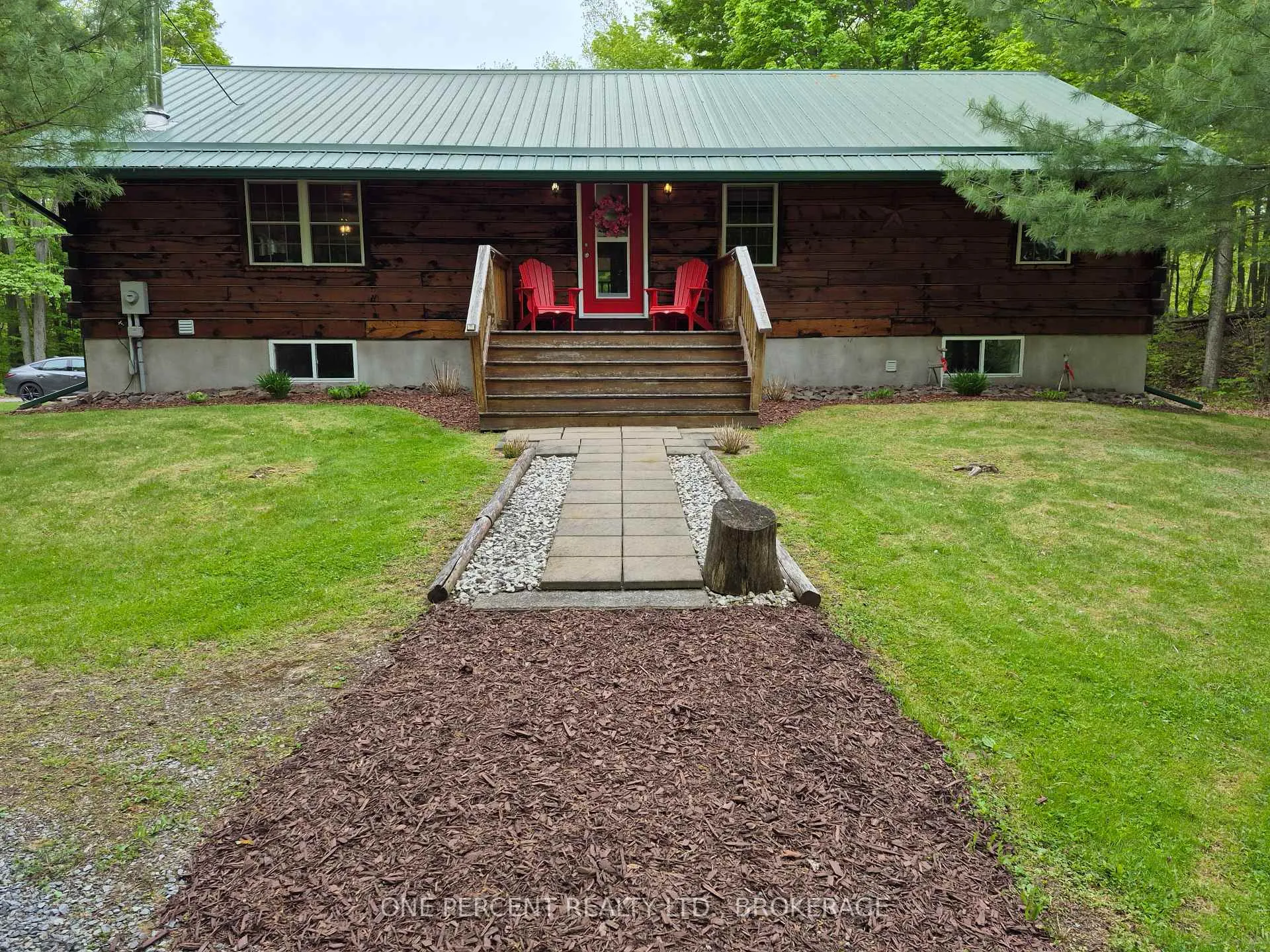 Photo 3 of 1577 Norway Road, Frontenac, Frontenac South — HOMEH