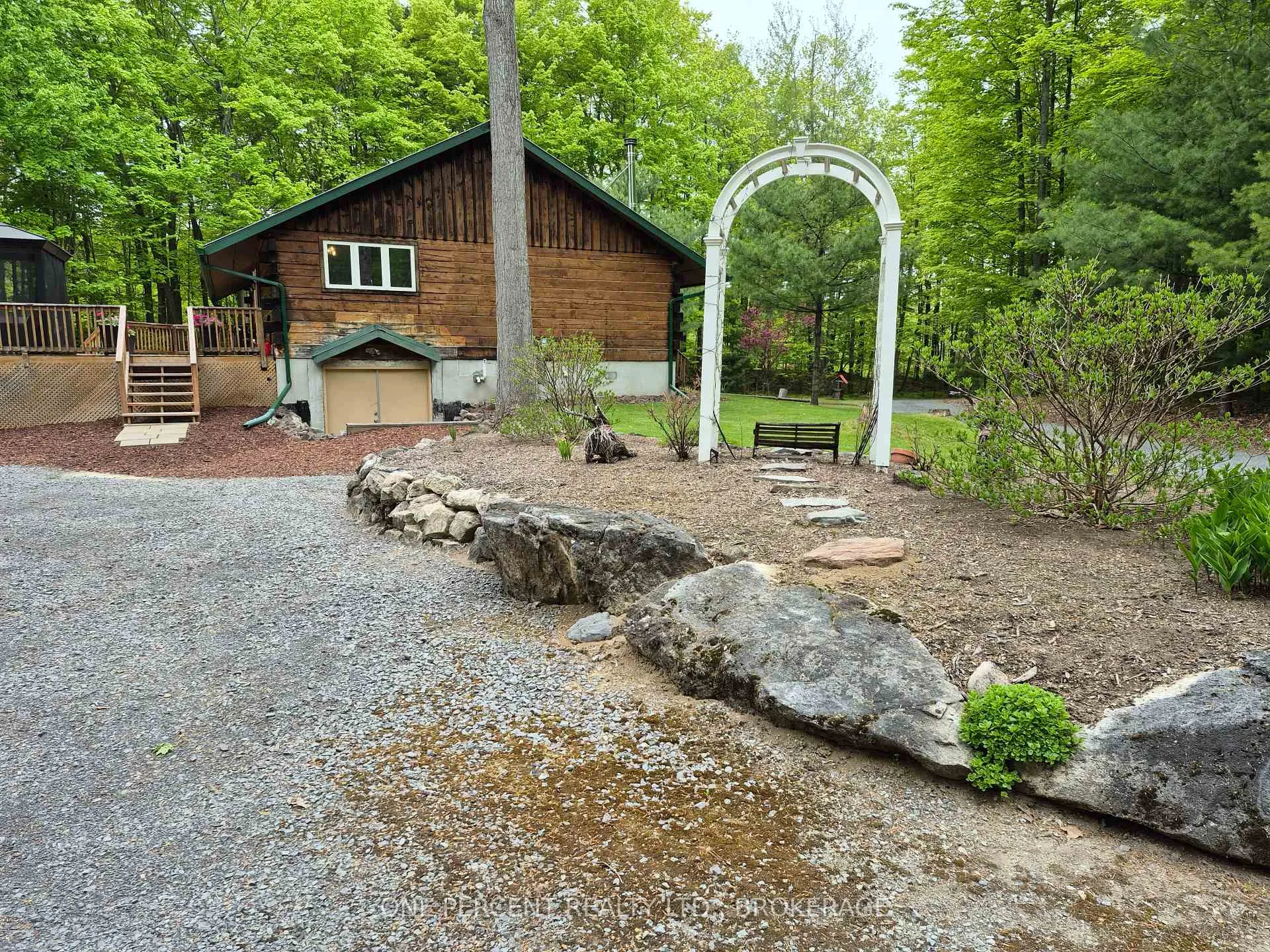 Photo 6 of 1577 Norway Road, Frontenac, Frontenac South — HOMEH