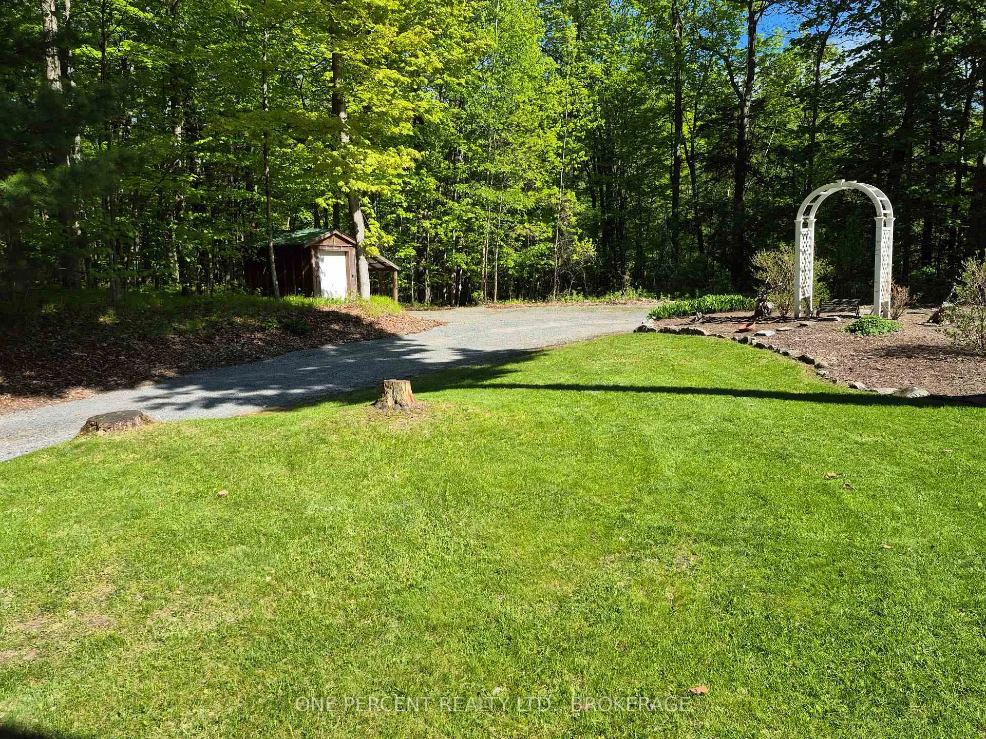 Photo 8 of 1577 Norway Road, Frontenac, Frontenac South — HOMEH