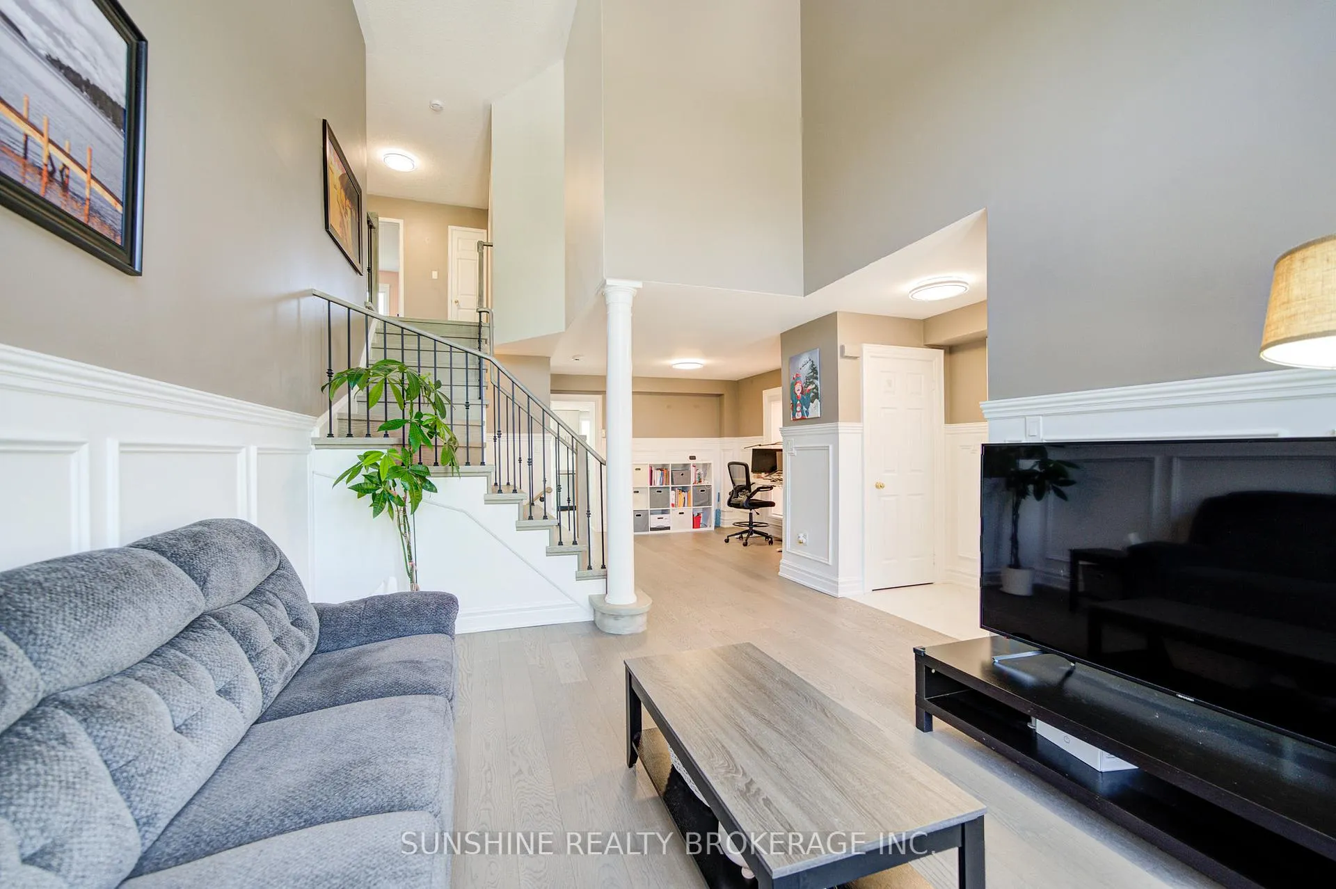 Photo 9 of 1472 Heartland Boulevard, Oshawa, Taunton — HOMEH