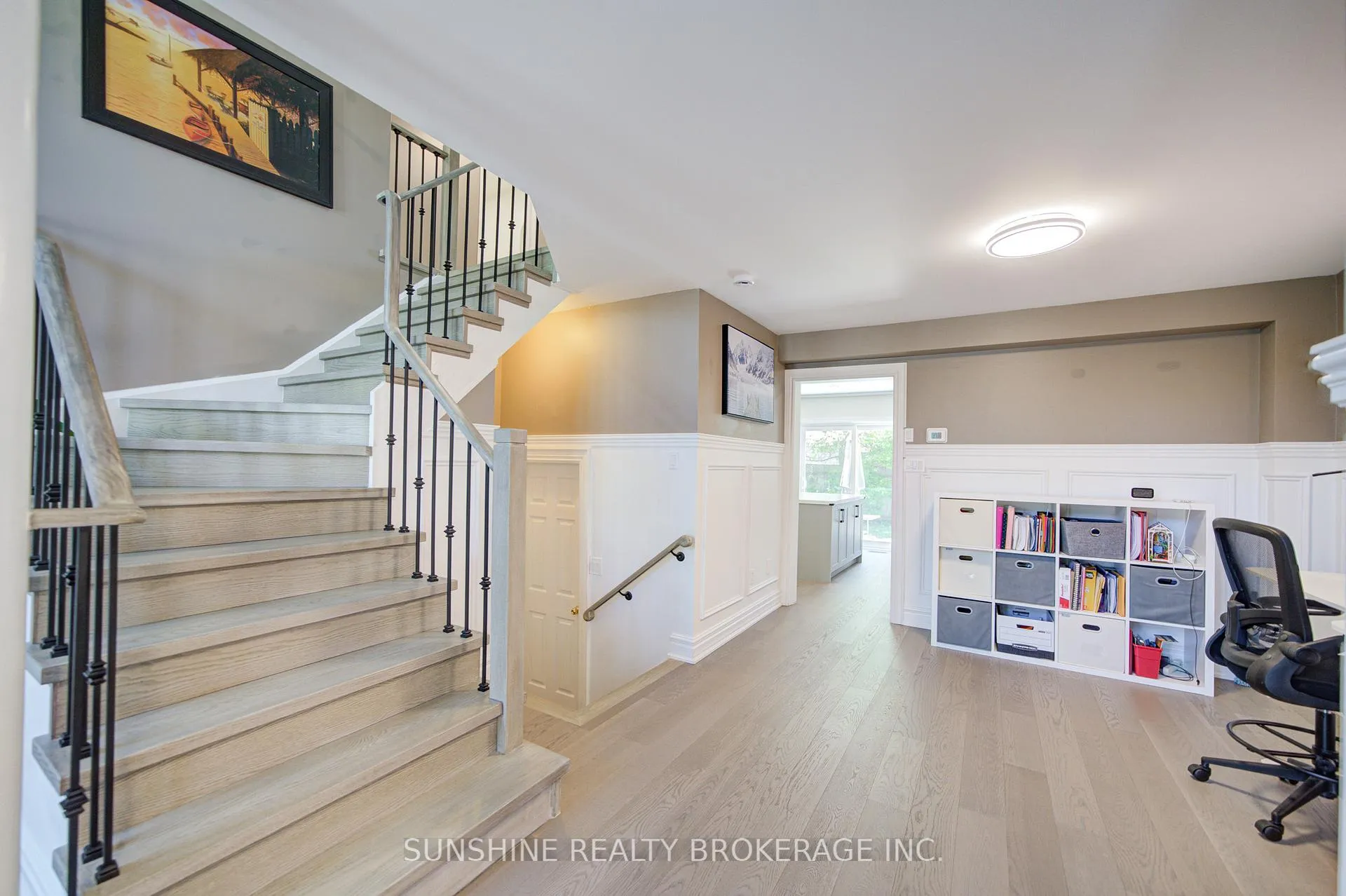Photo 10 of 1472 Heartland Boulevard, Oshawa, Taunton — HOMEH