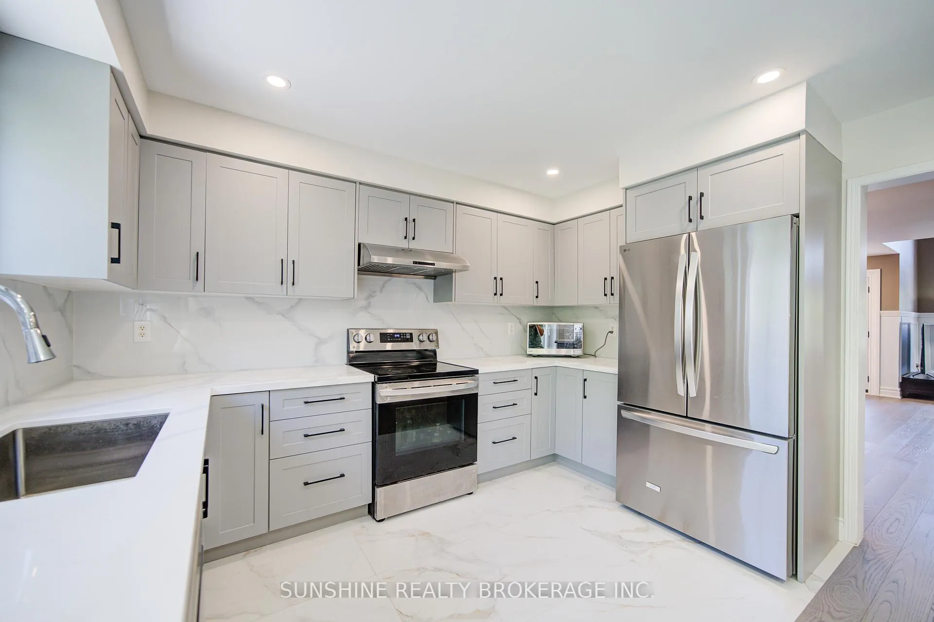 Photo 17 of 1472 Heartland Boulevard, Oshawa, Taunton — HOMEH