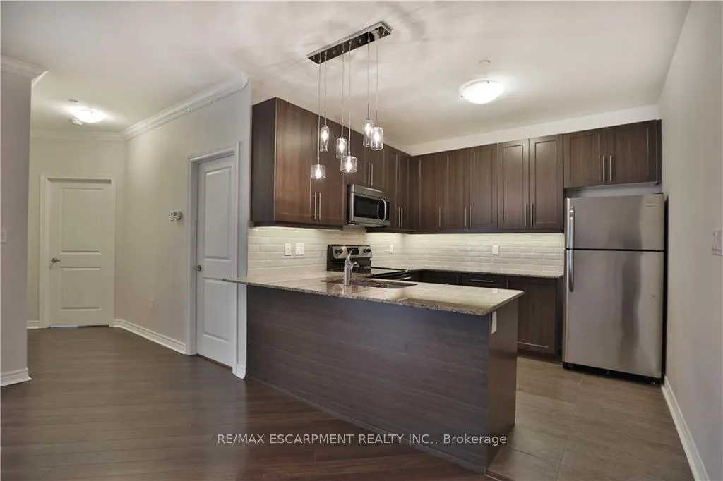 Photo 7 of Unit 623, 33 Whitmer Street, Milton, Scott — HOMEH