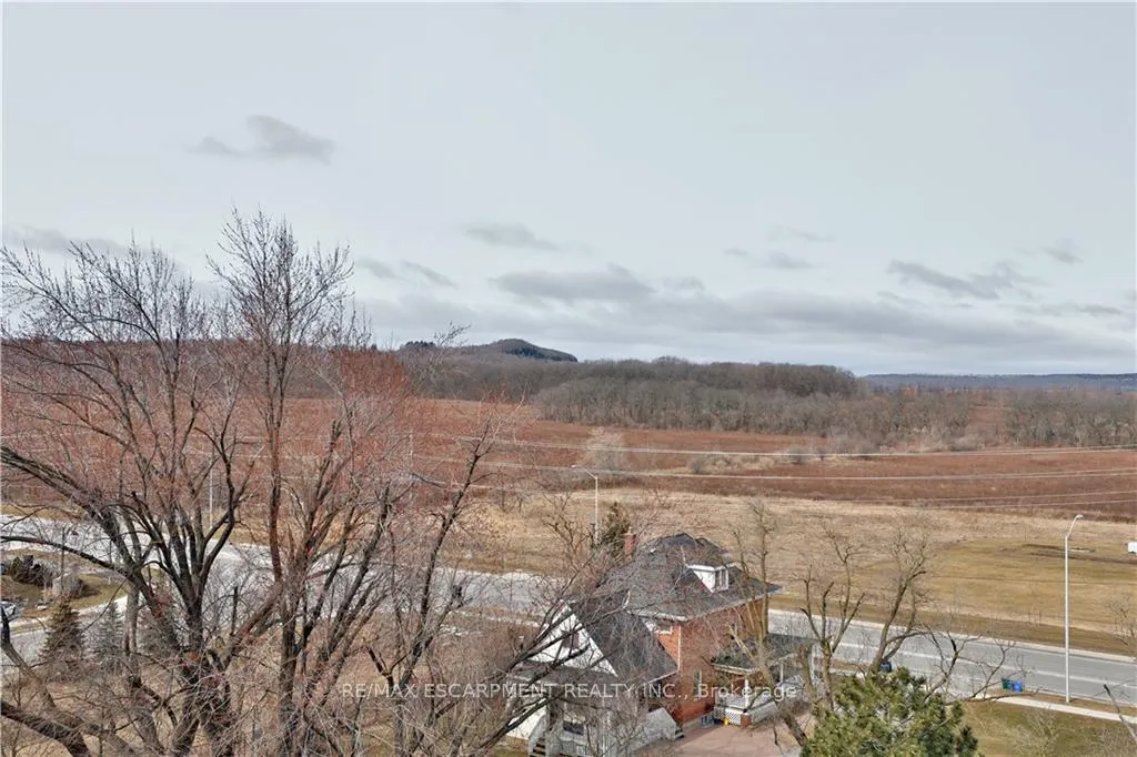 Photo 14 of Unit 623, 33 Whitmer Street, Milton, Scott — HOMEH