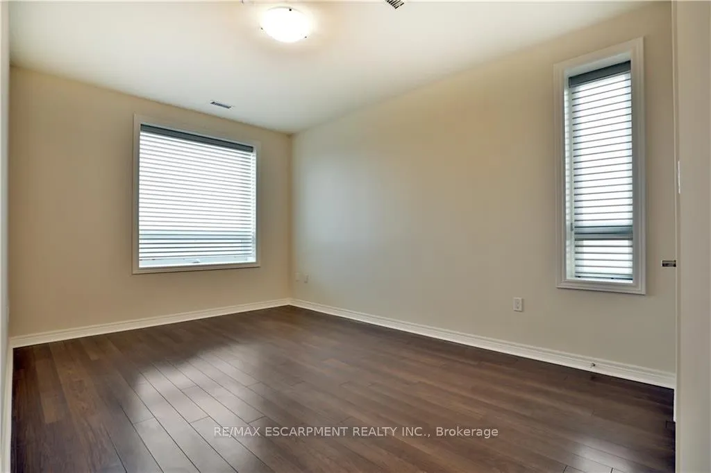 Photo 16 of Unit 623, 33 Whitmer Street, Milton, Scott — HOMEH