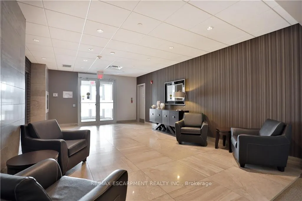 Photo 21 of Unit 623, 33 Whitmer Street, Milton, Scott — HOMEH