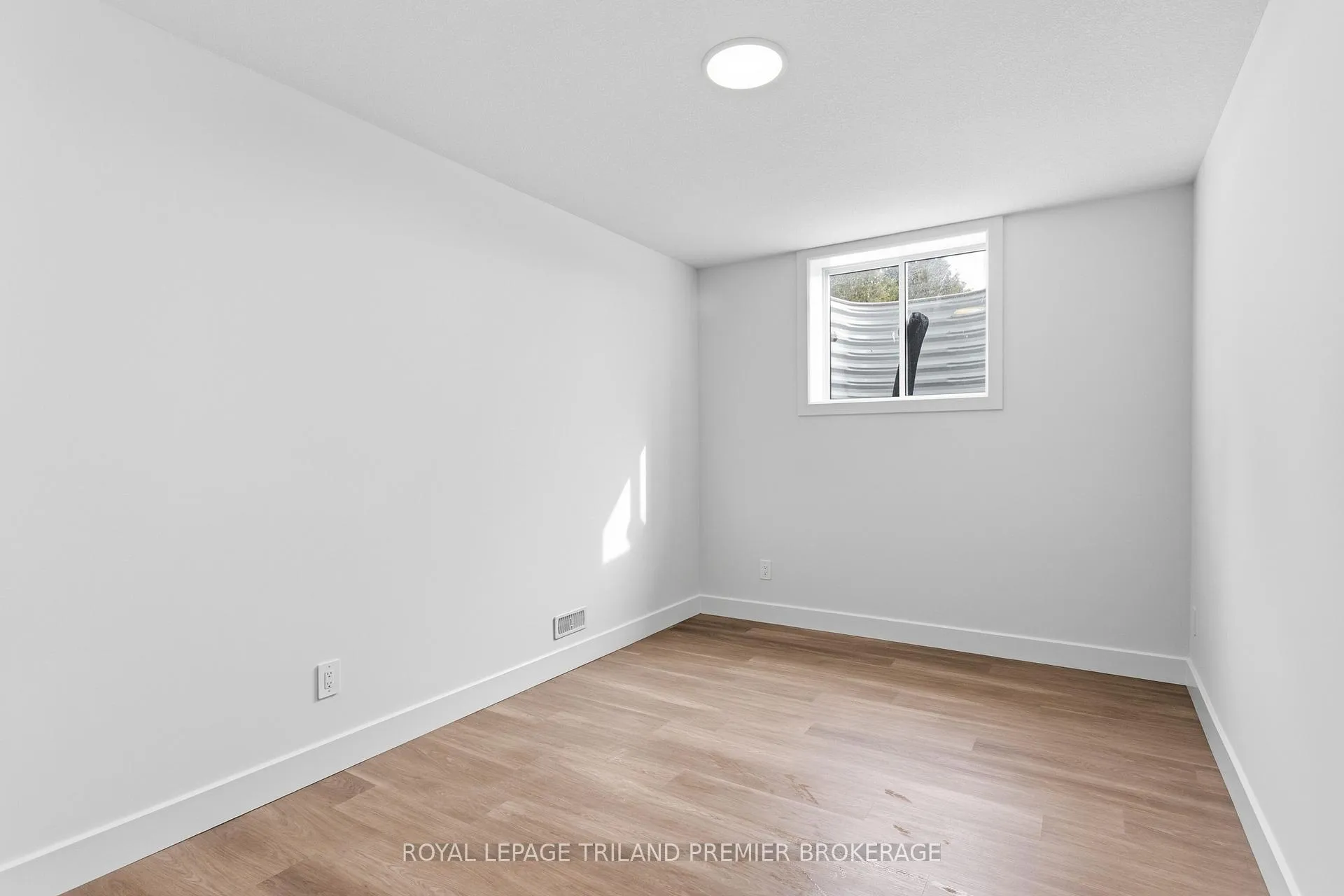 Photo 38 of 108 Dearing Drive, South Huron, Stephen — HOMEH