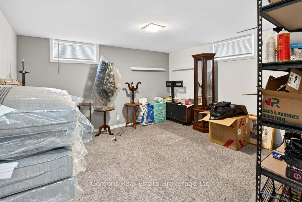 Photo 37 of 21 Wellington Crescent, Belleville, Belleville Ward — HOMEH