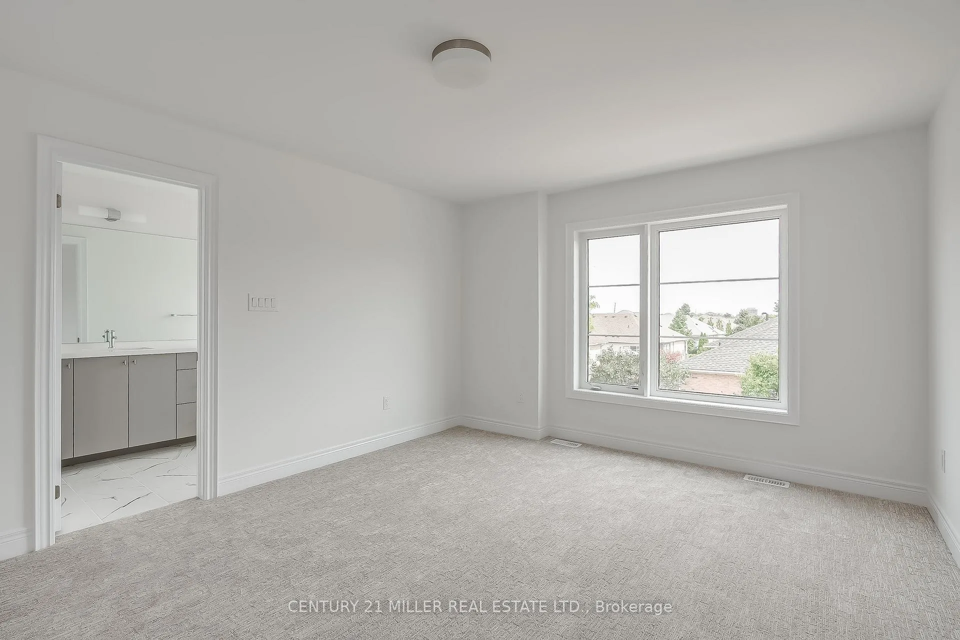 Photo 11 of Unit 31, 2273 Turnberry Road, Burlington, Rose — HOMEH