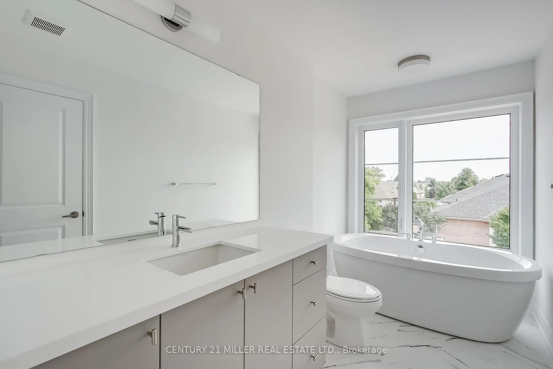 Photo 13 of Unit 31, 2273 Turnberry Road, Burlington, Rose — HOMEH