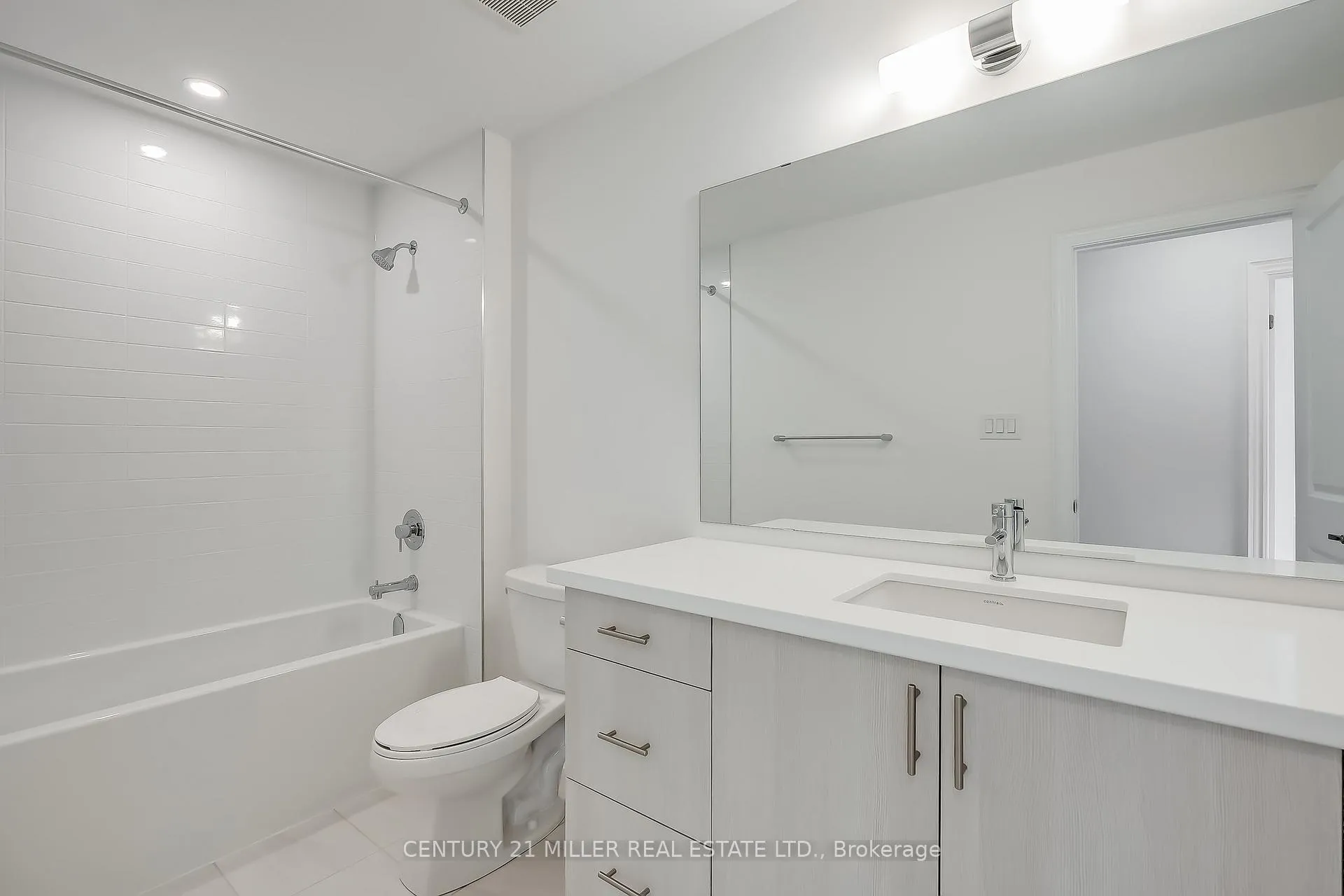 Photo 19 of Unit 31, 2273 Turnberry Road, Burlington, Rose — HOMEH