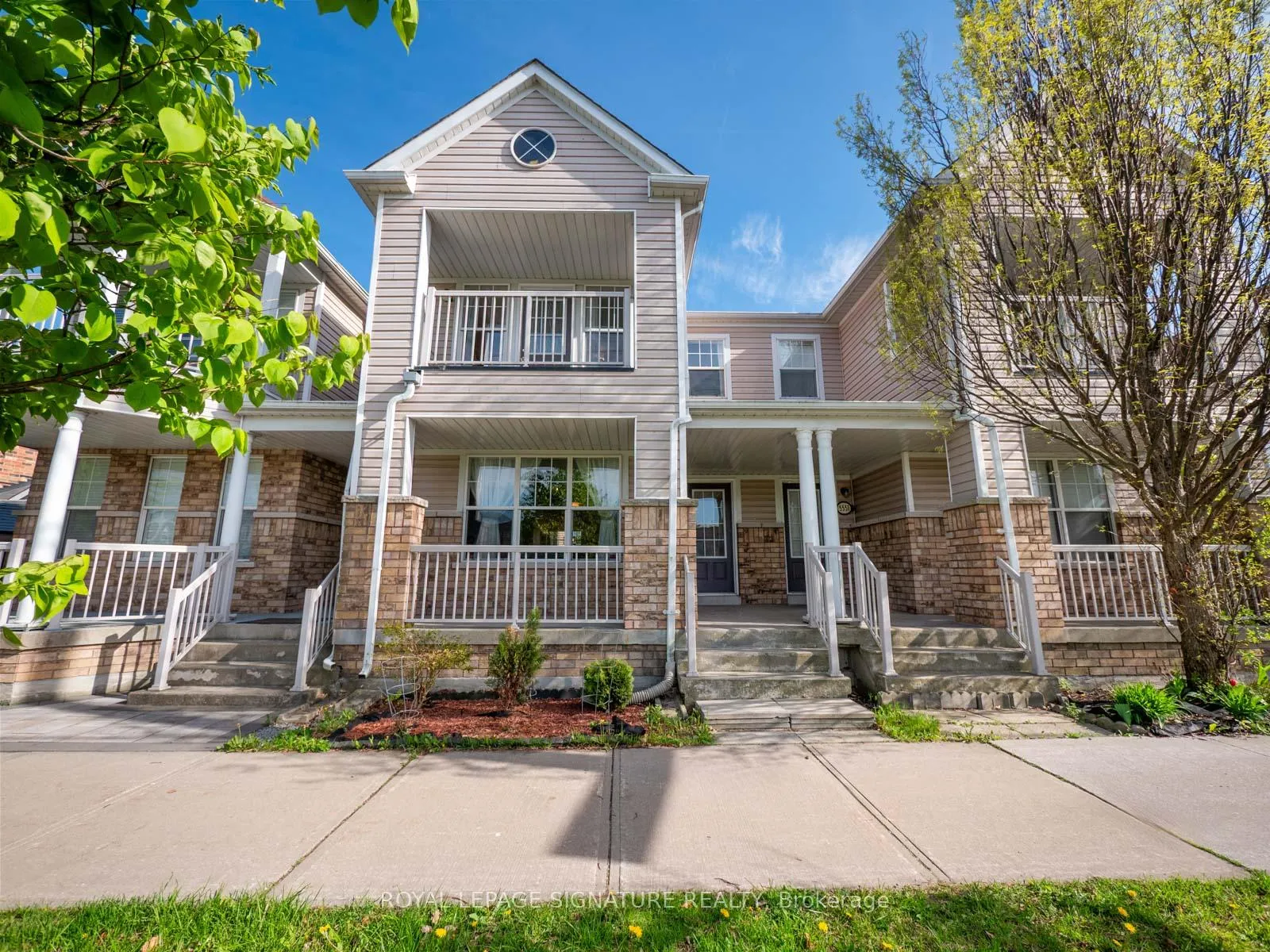 Photo 2 of 5553 Lawrence Avenue E, Scarborough, Centennial Scarborough — HOMEH