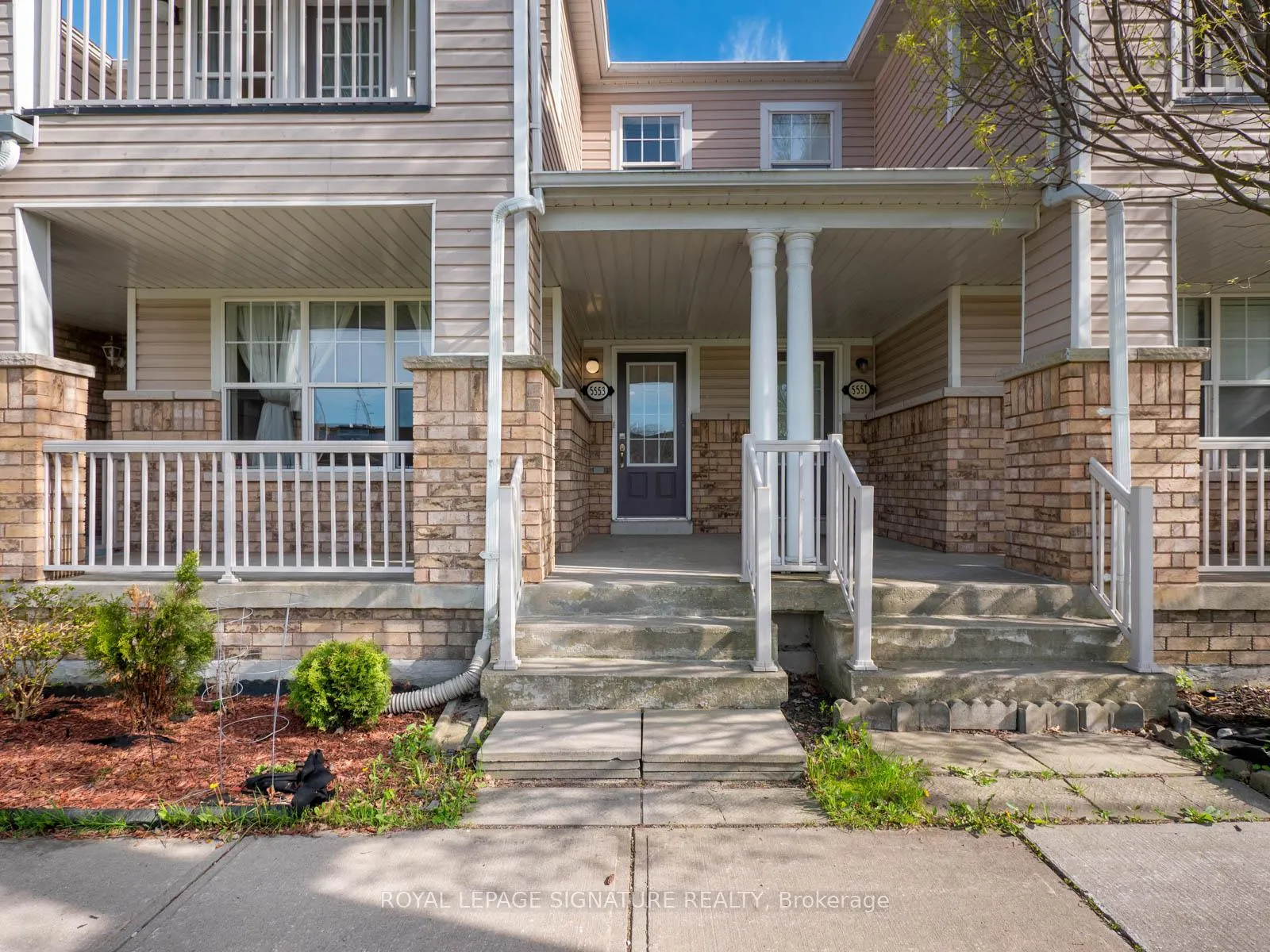 Photo 3 of 5553 Lawrence Avenue E, Scarborough, Centennial Scarborough — HOMEH