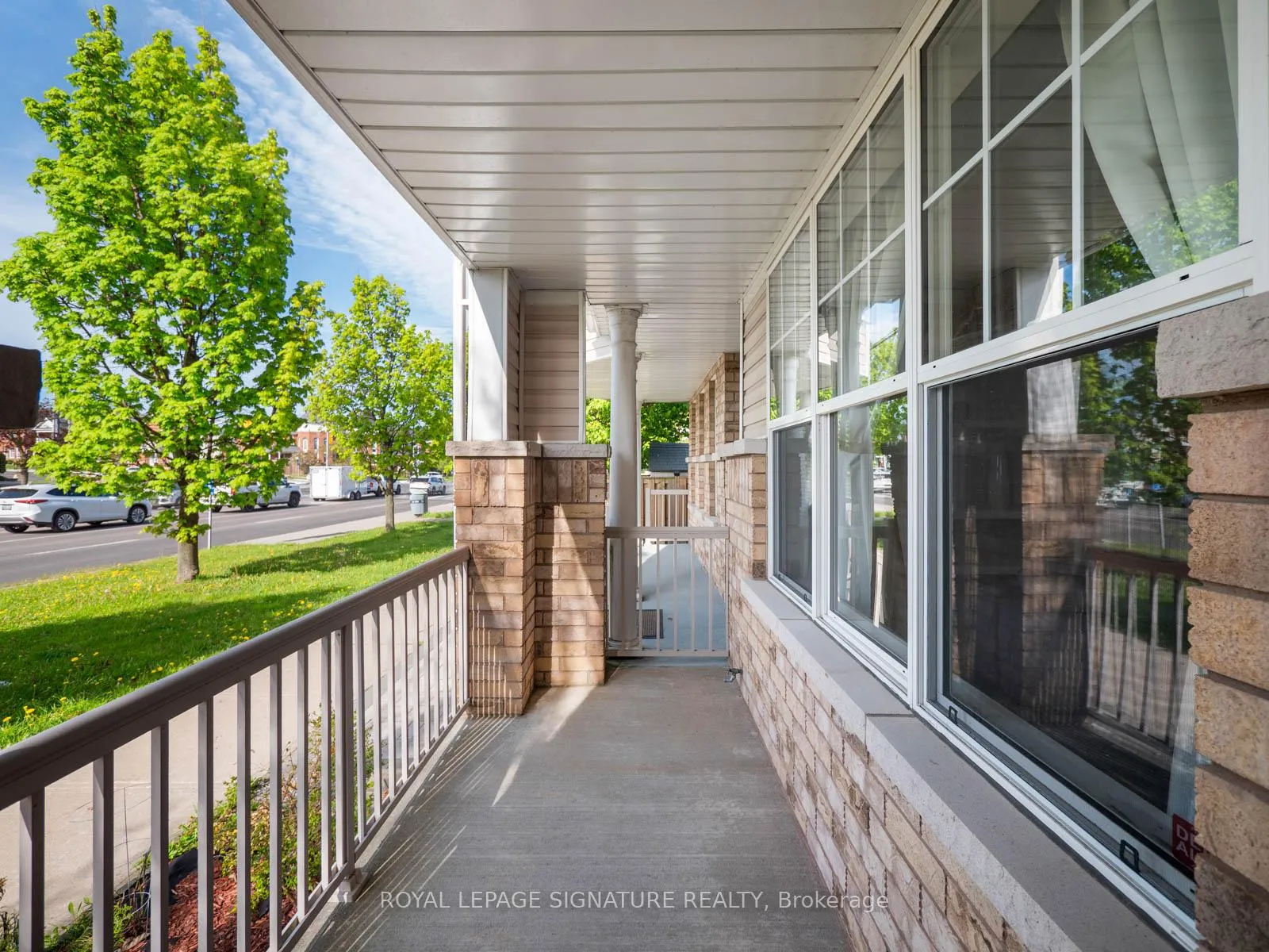Photo 5 of 5553 Lawrence Avenue E, Scarborough, Centennial Scarborough — HOMEH