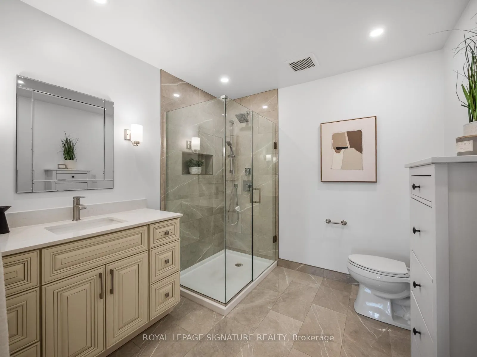 Photo 26 of 5553 Lawrence Avenue E, Scarborough, Centennial Scarborough — HOMEH