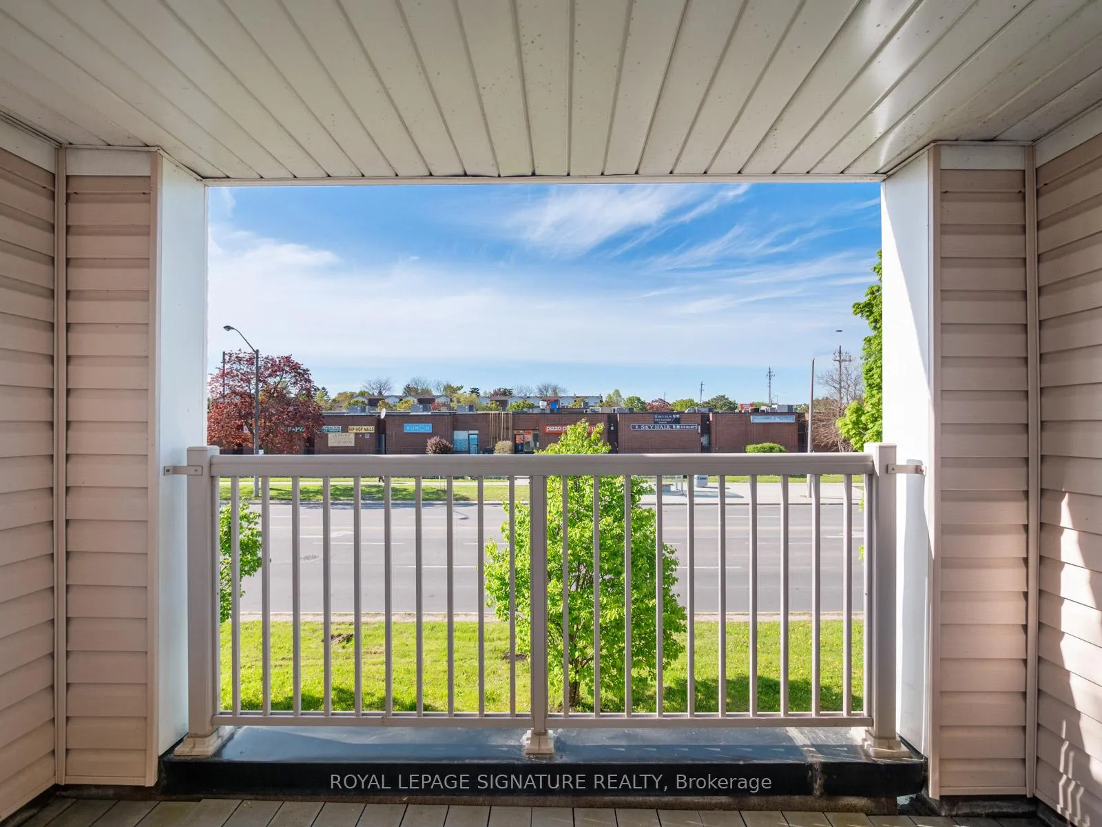 Photo 28 of 5553 Lawrence Avenue E, Scarborough, Centennial Scarborough — HOMEH
